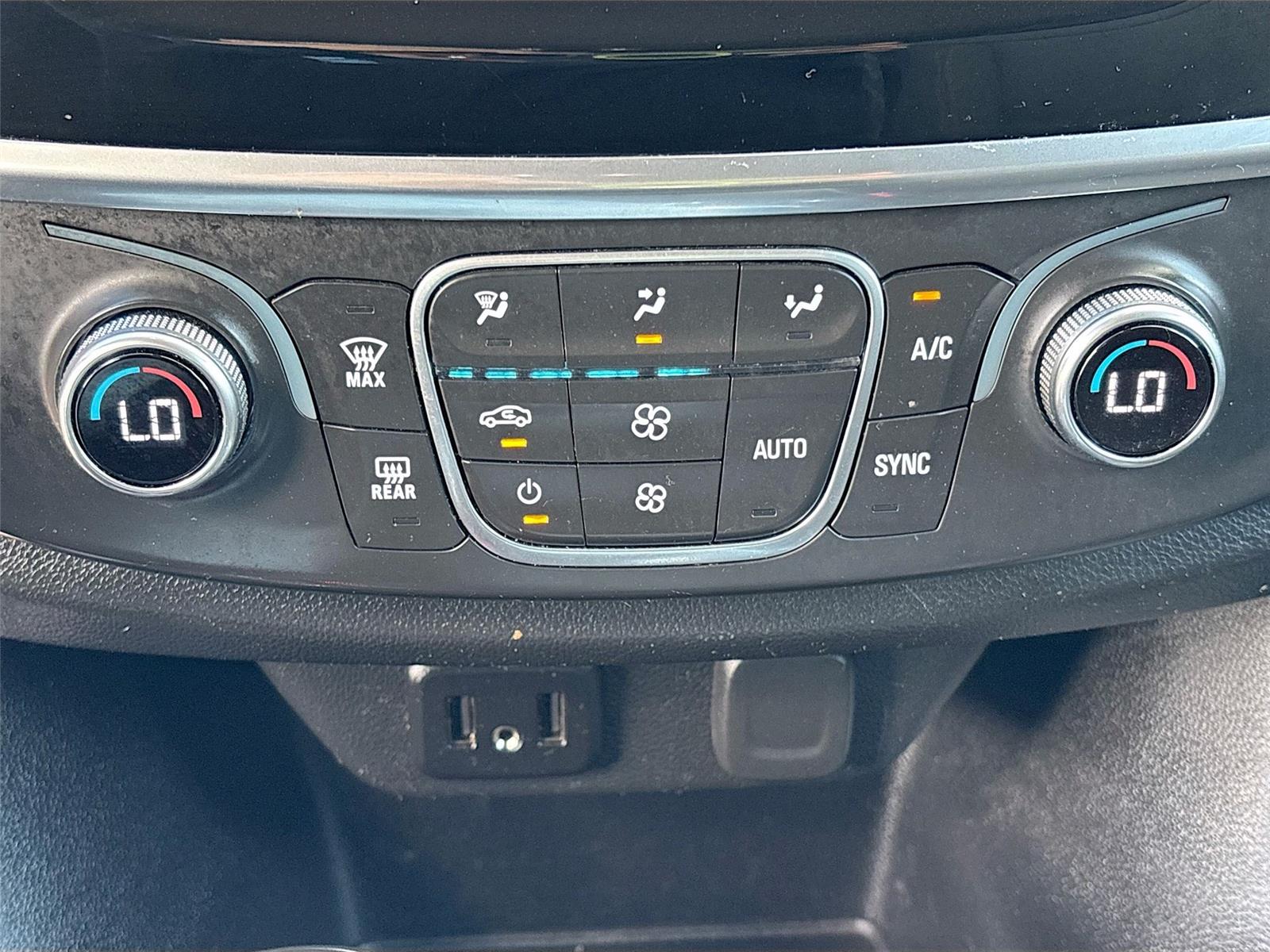 2020 Chevrolet Traverse LS