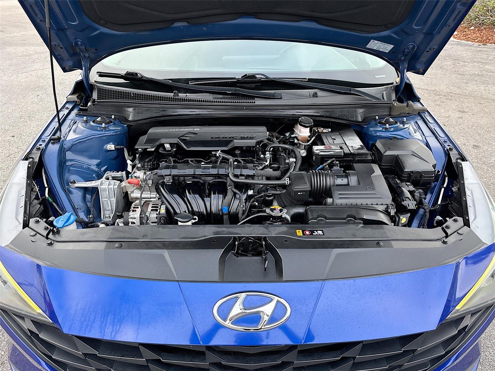 2021 Hyundai Elantra SE