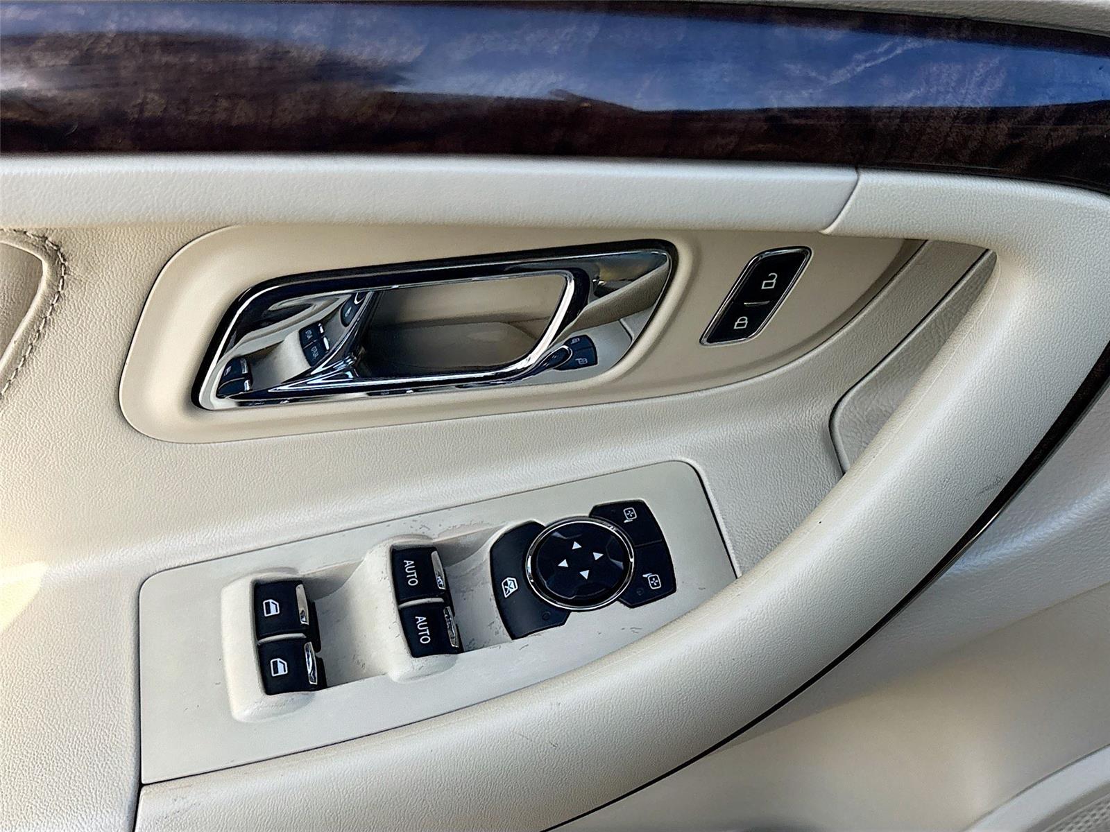 2015 Ford Taurus Limited