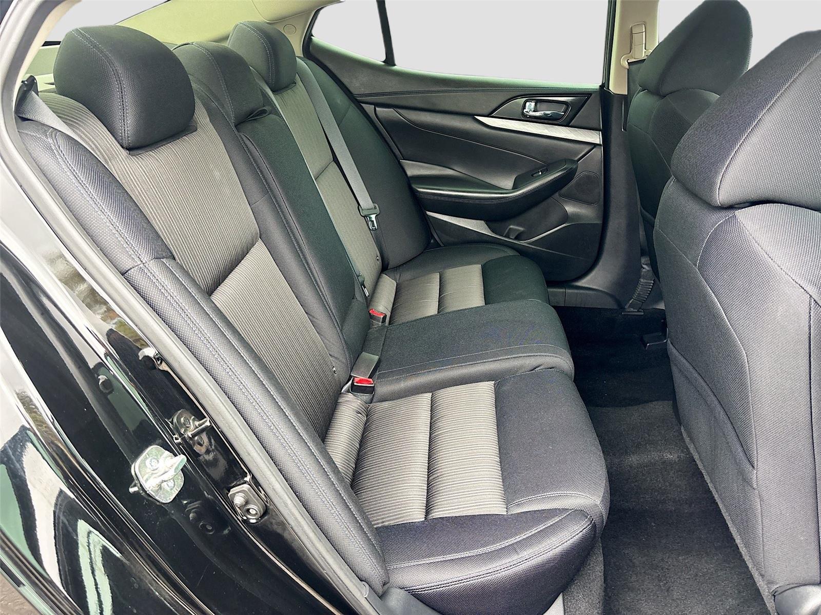 2018 Nissan Maxima S