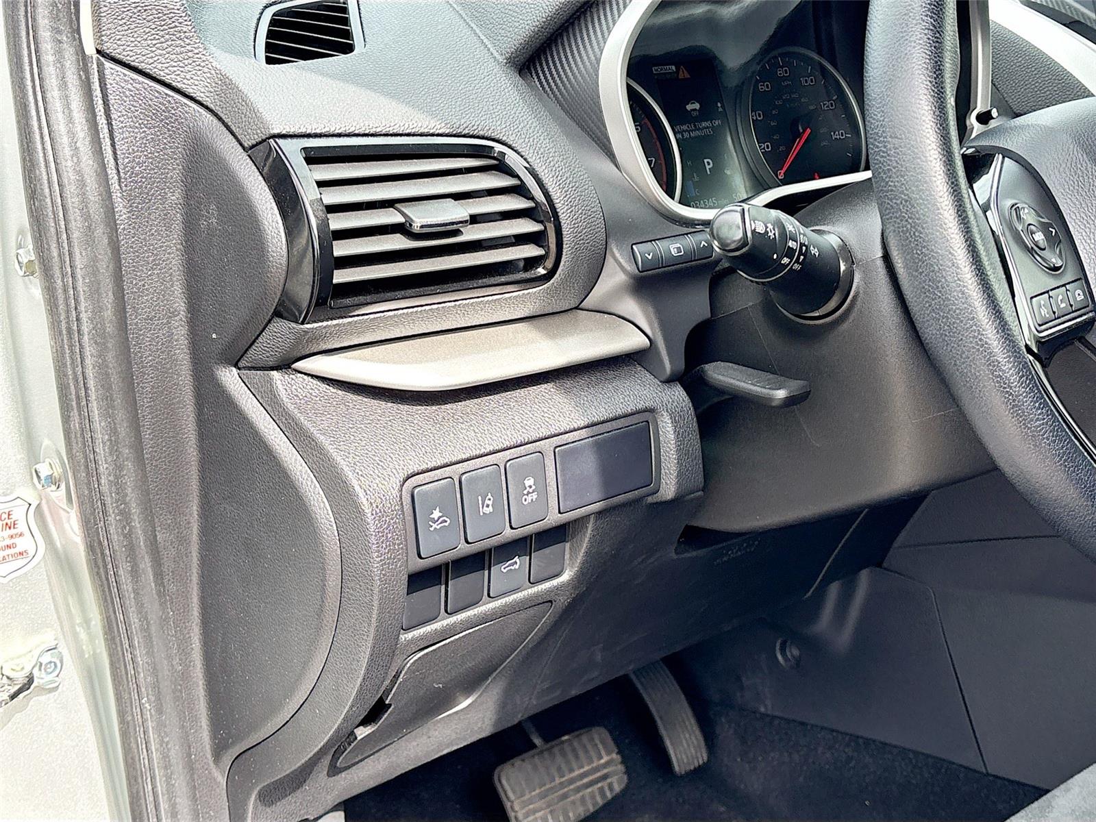 2025 Mitsubishi Eclipse Cross SE