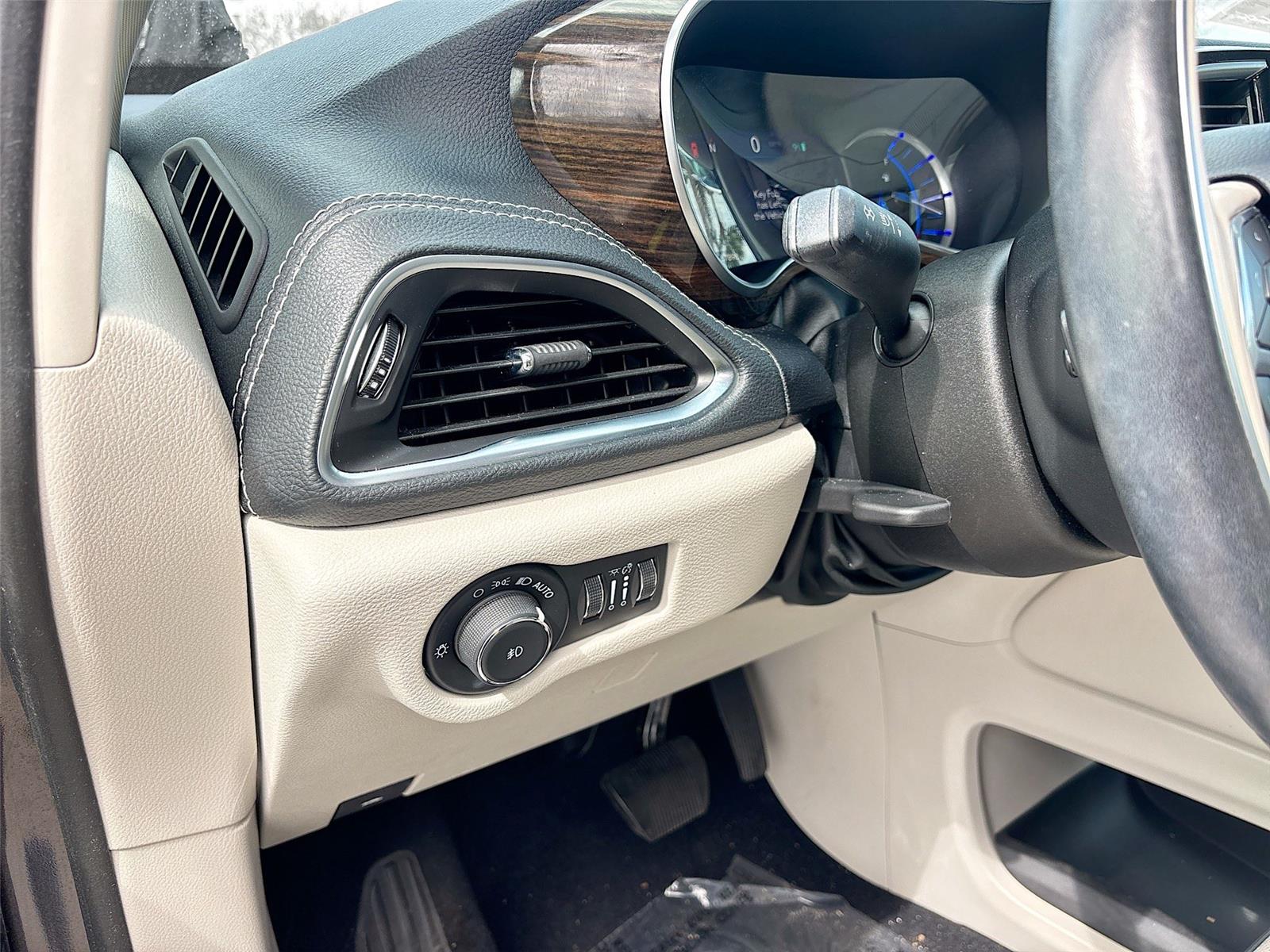 2021 Chrysler Pacifica Hybrid Limited