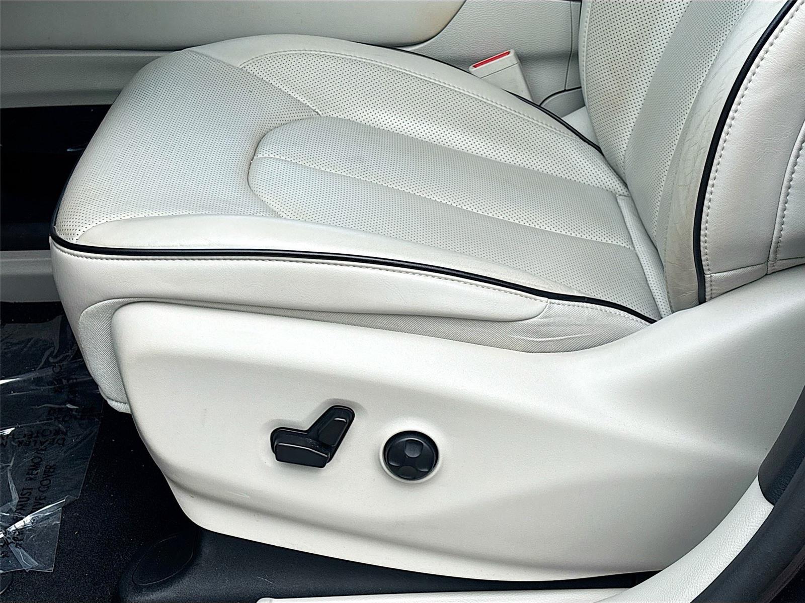 2021 Chrysler Pacifica Hybrid Limited