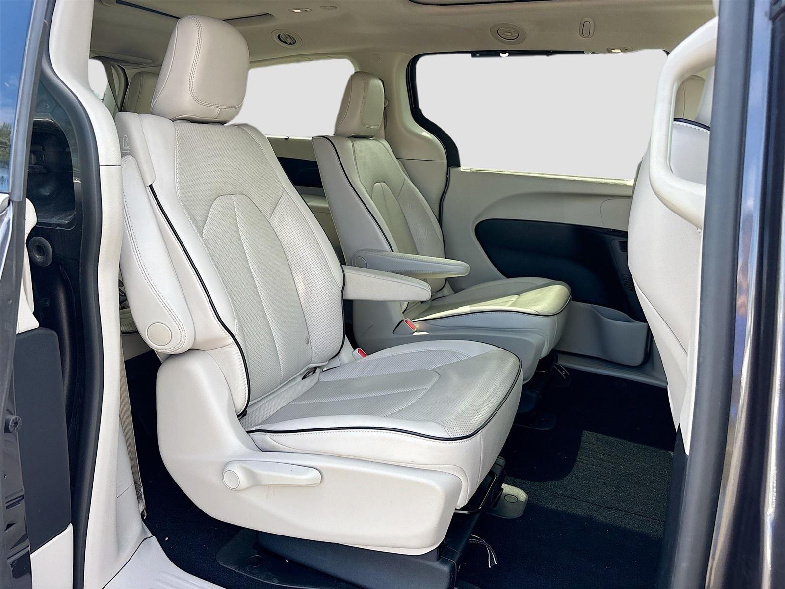 2021 Chrysler Pacifica Hybrid Limited