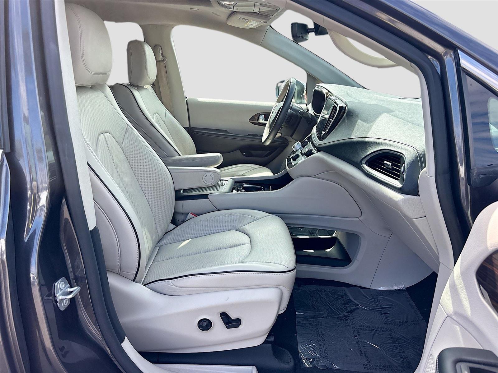 2021 Chrysler Pacifica Hybrid Limited