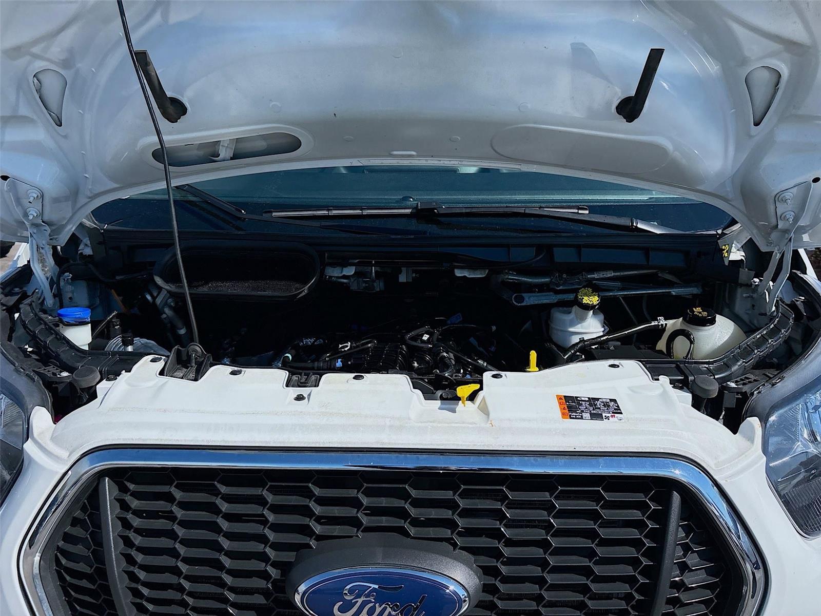 2024 Ford Transit Passenger Wagon XLT