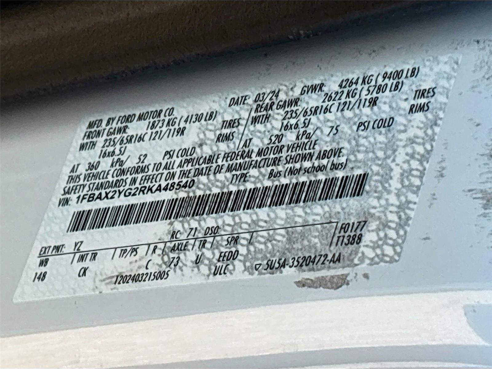 2024 Ford Transit Passenger Wagon XLT