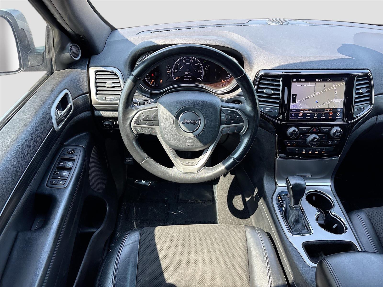 2020 Jeep Grand Cherokee Laredo E