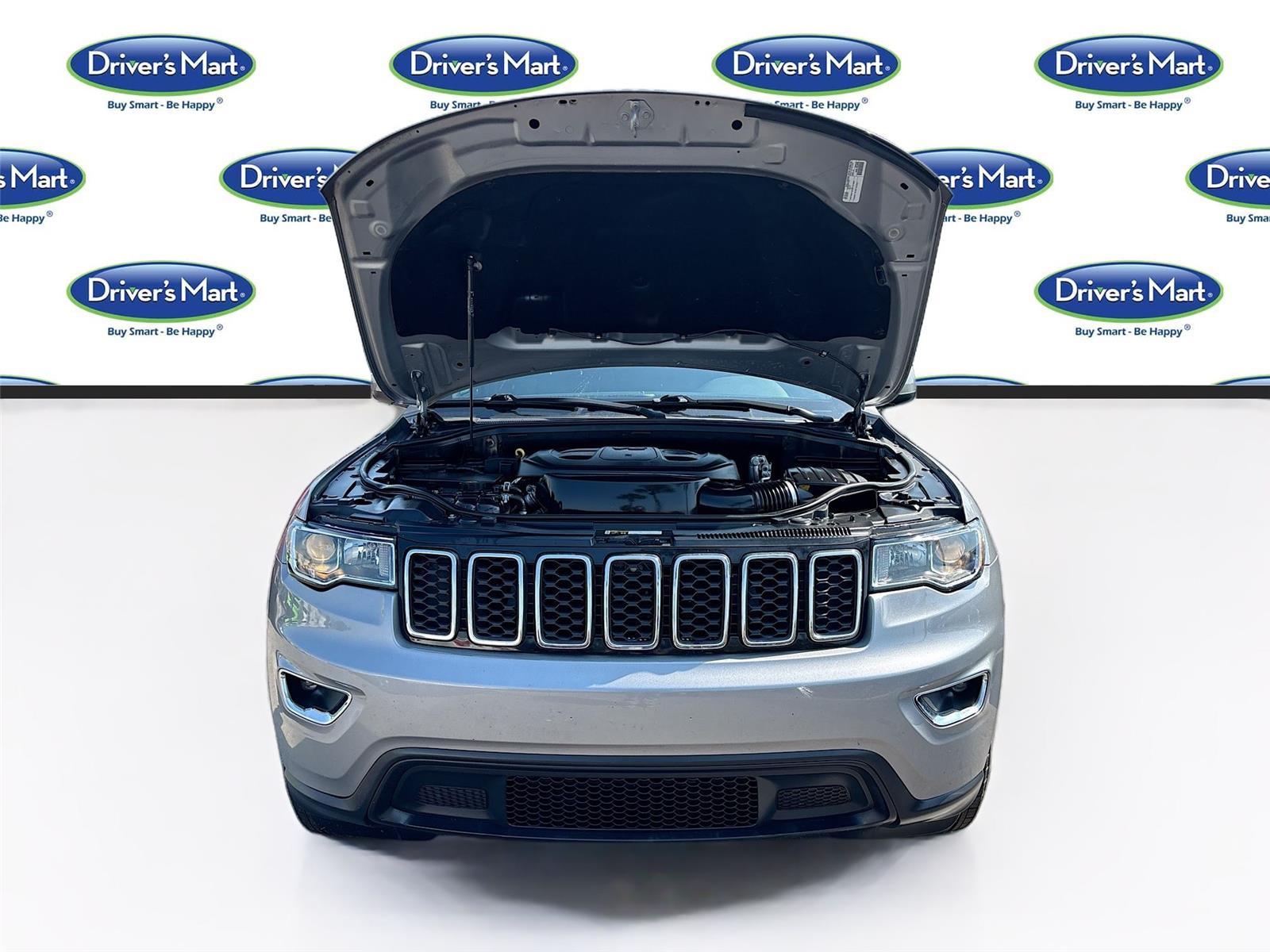 2020 Jeep Grand Cherokee Laredo E