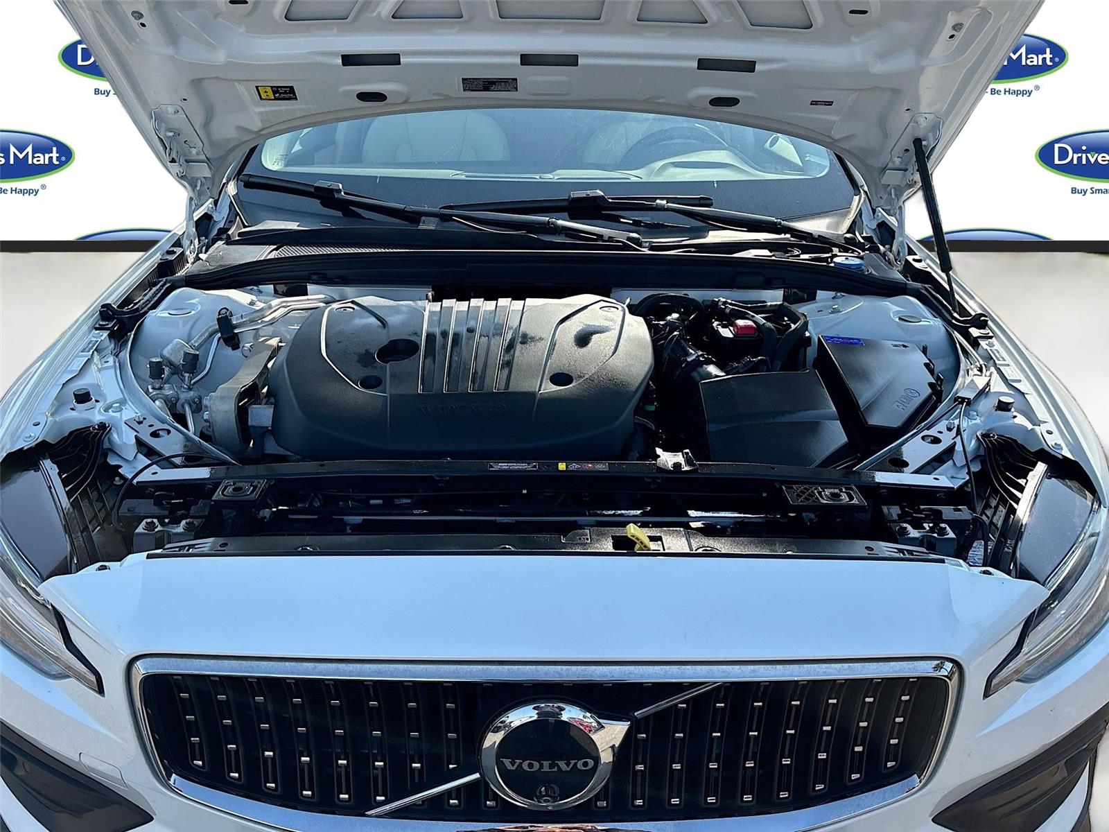 2025 Volvo V60 Cross Country Plus