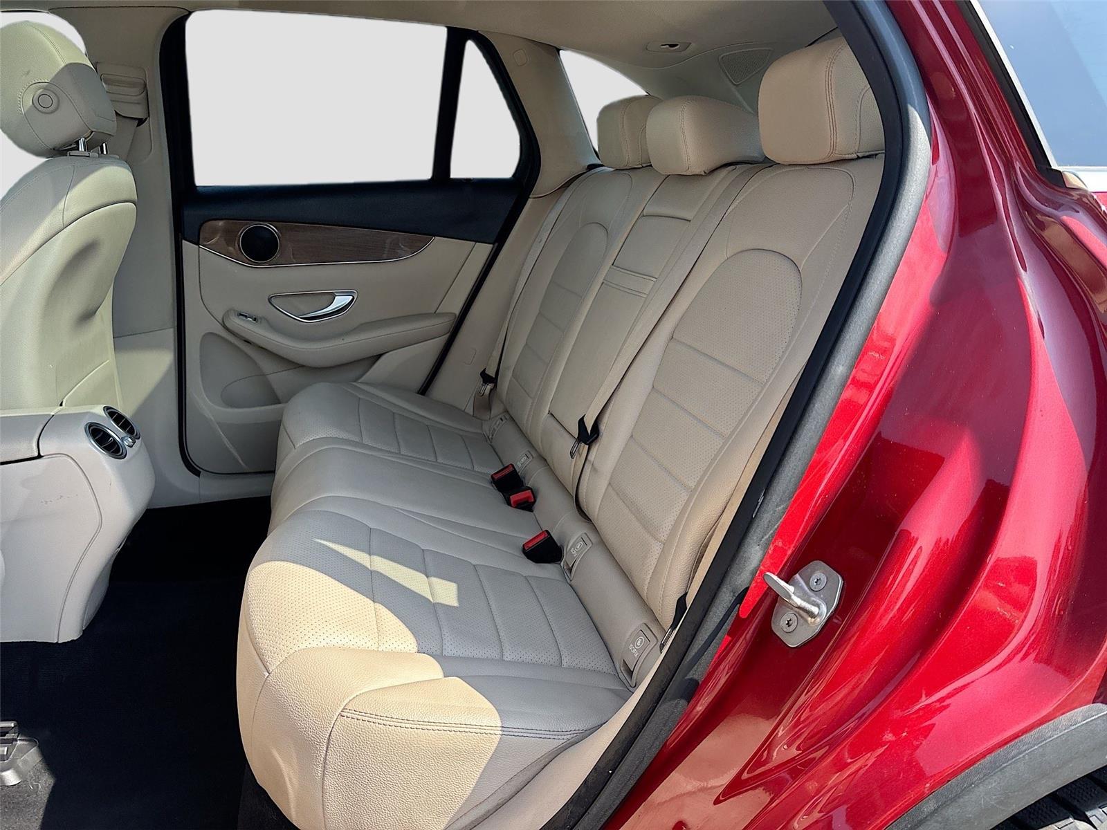 2019 Mercedes-Benz GLC GLC 300