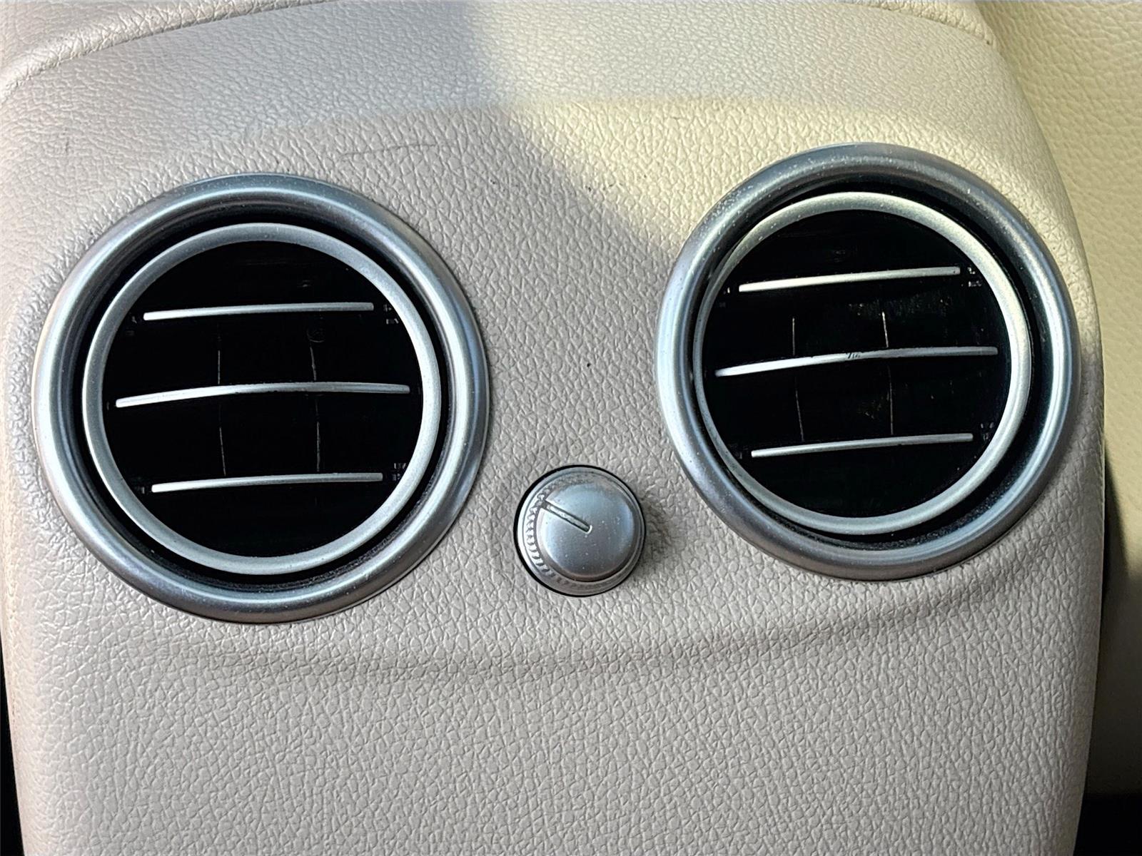 2019 Mercedes-Benz GLC GLC 300