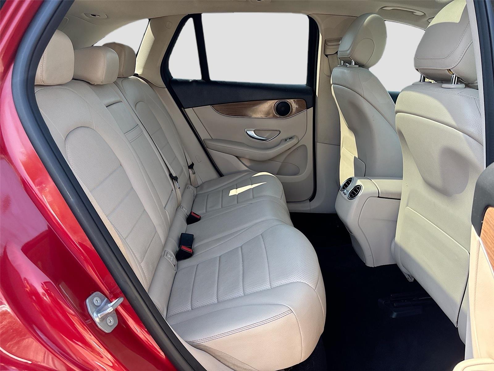 2019 Mercedes-Benz GLC GLC 300