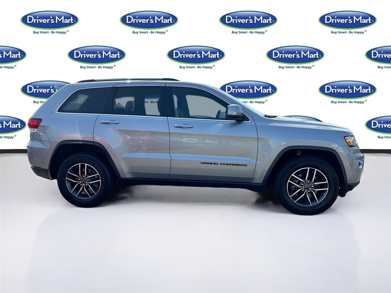 2020 Jeep Grand Cherokee Laredo E