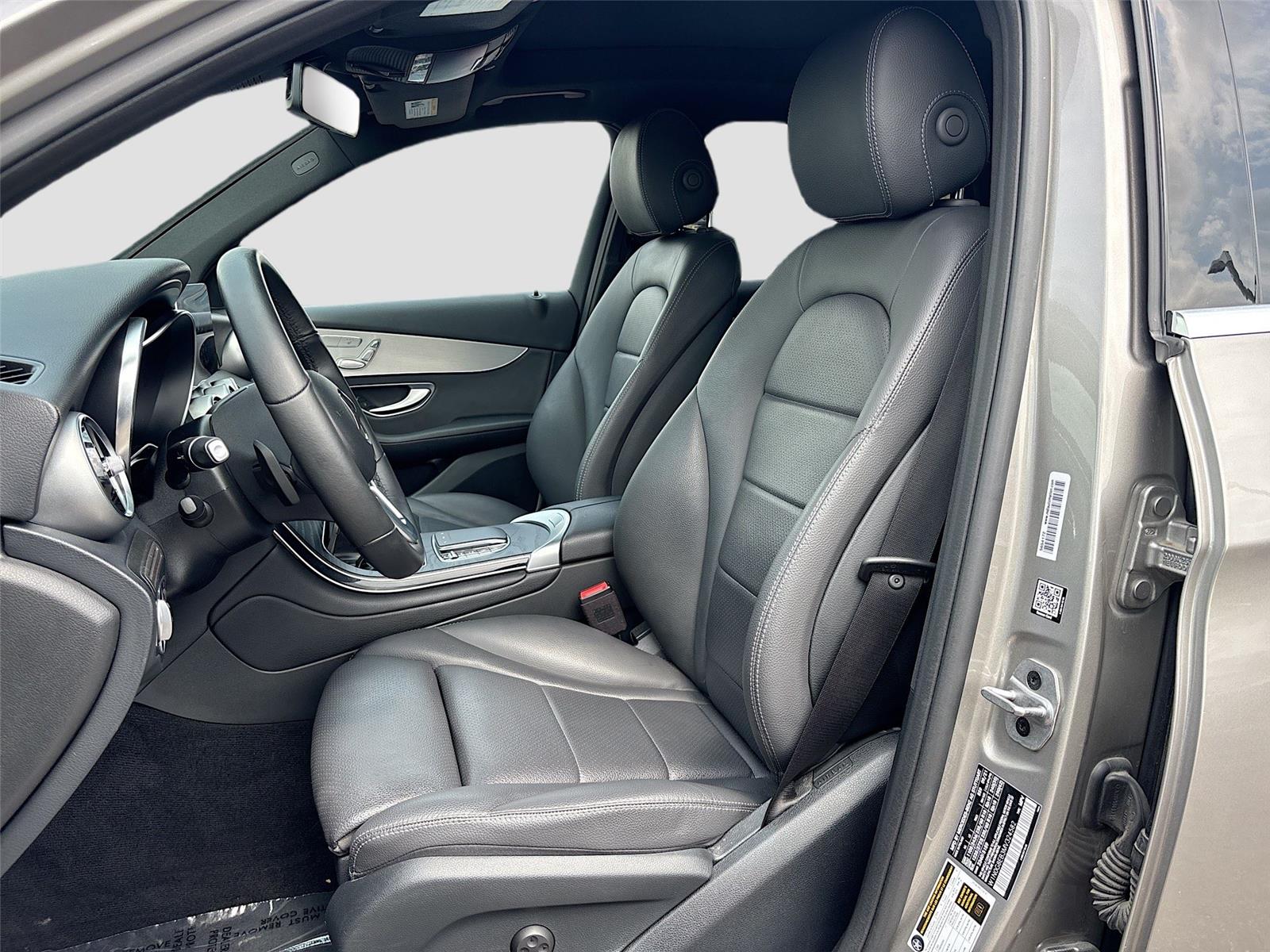 2021 Mercedes-Benz GLC GLC 300