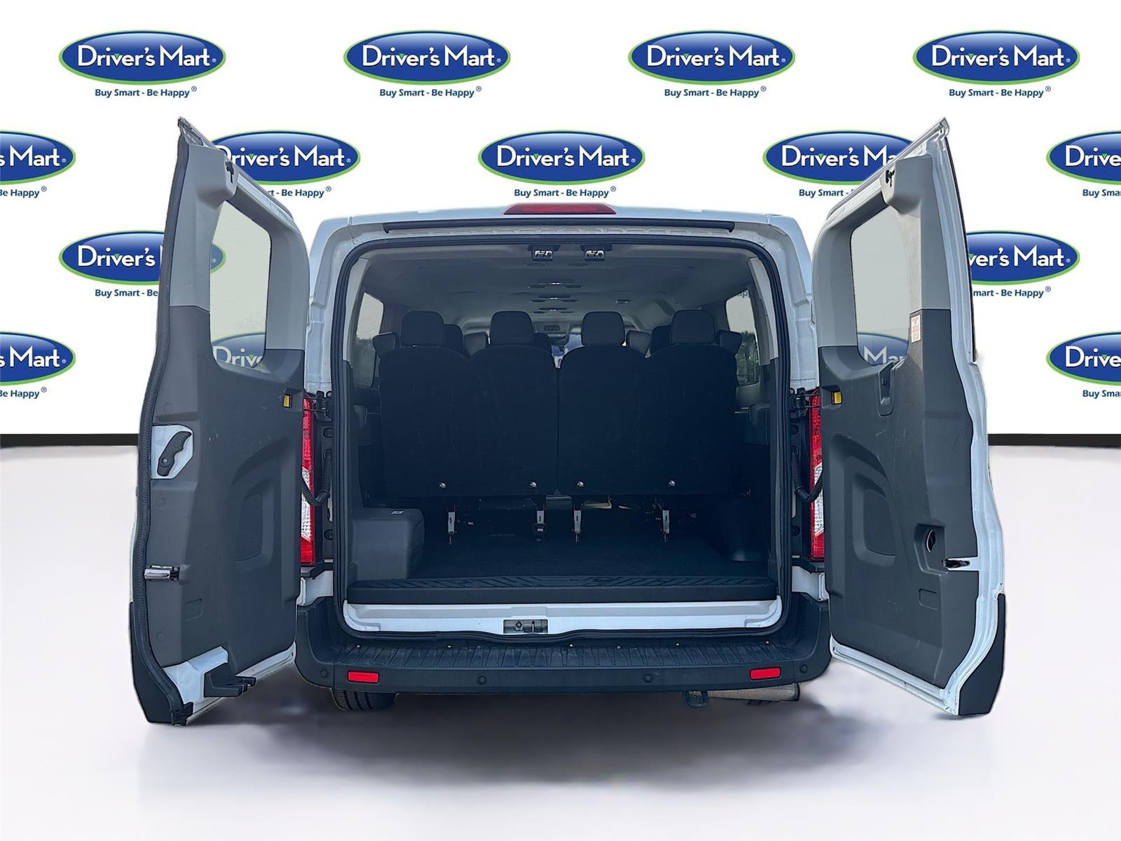 2023 Ford Transit 350 XLT