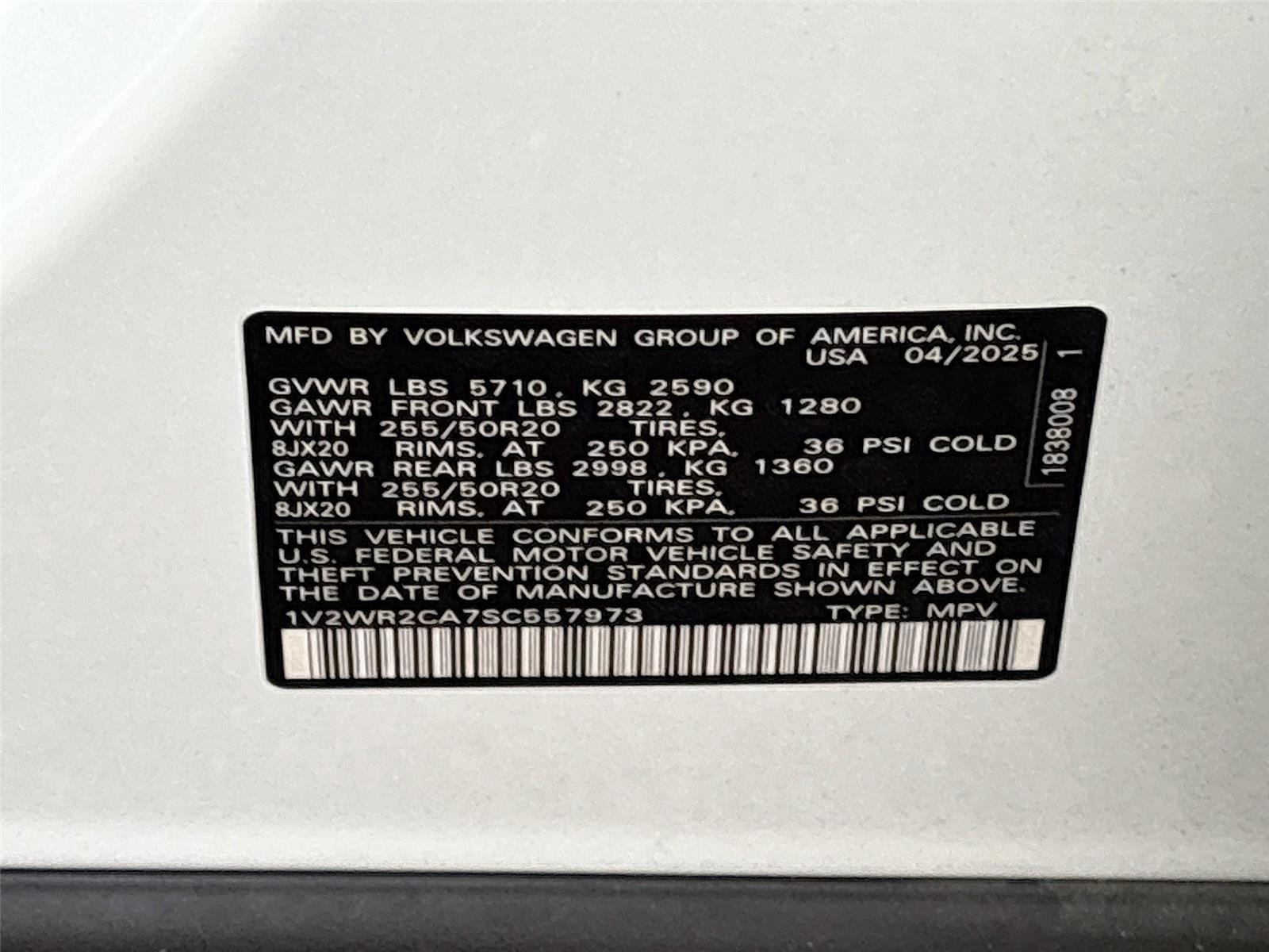 2025 Volkswagen Atlas 2.0T SE w/Technology