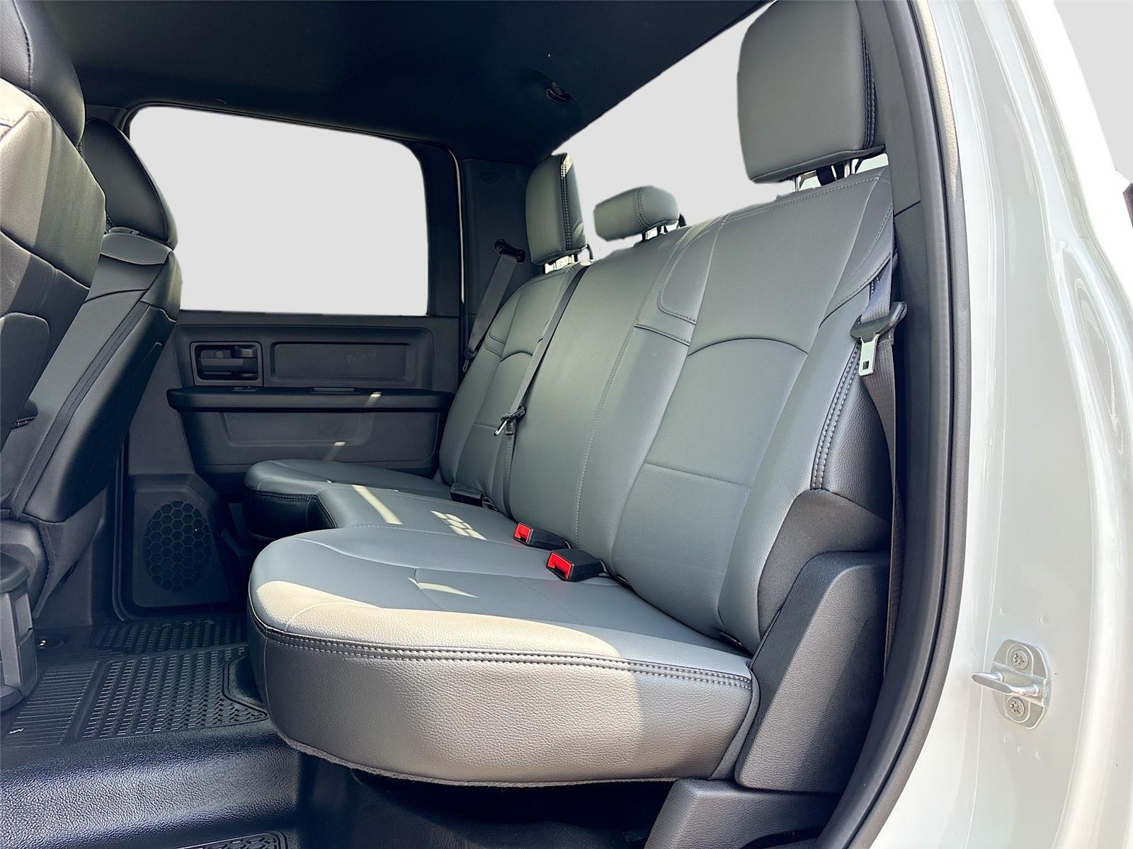 2024 Ram 3500 Chassis Cab Tradesman