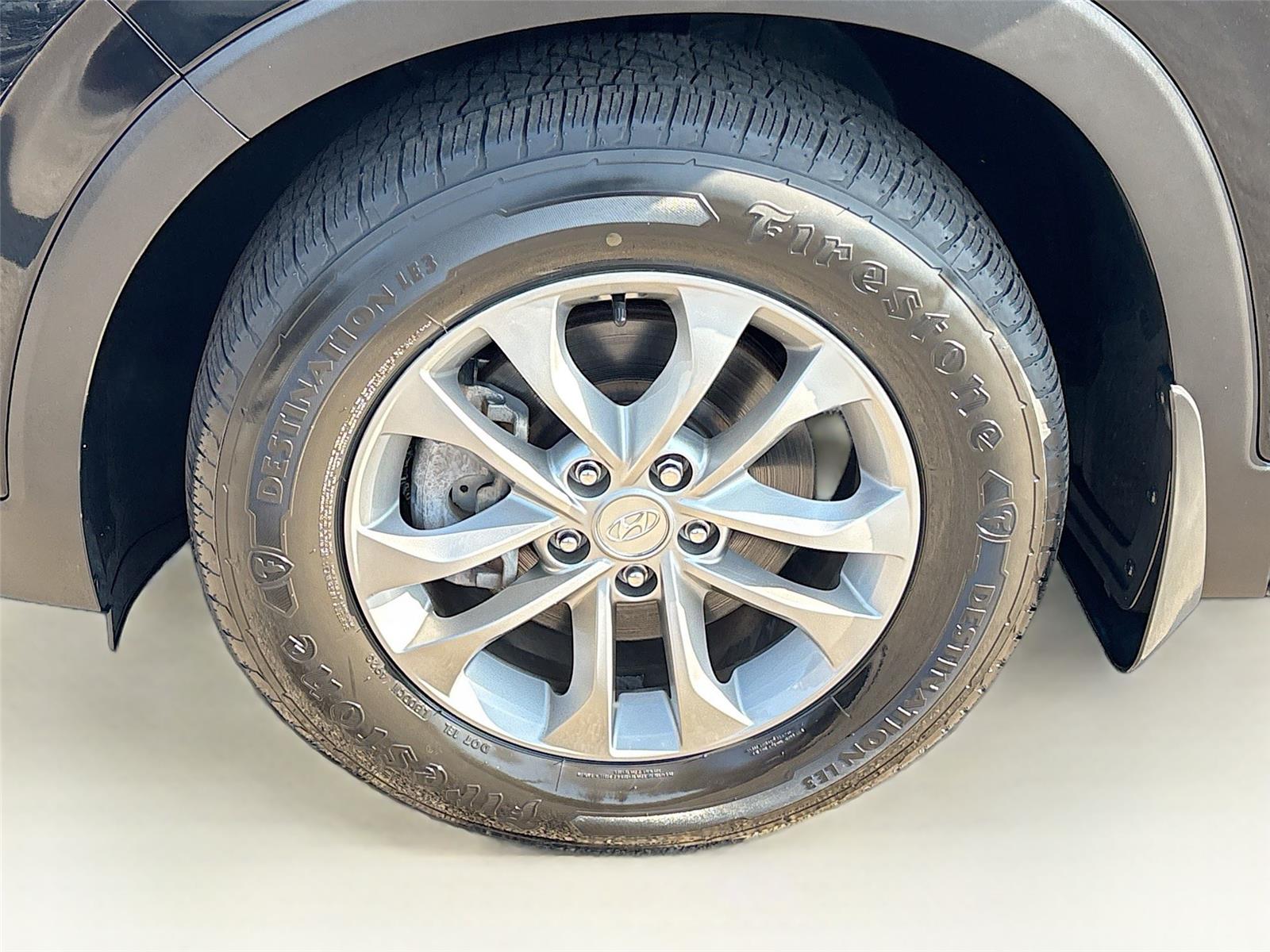 2019 Hyundai Santa Fe SE