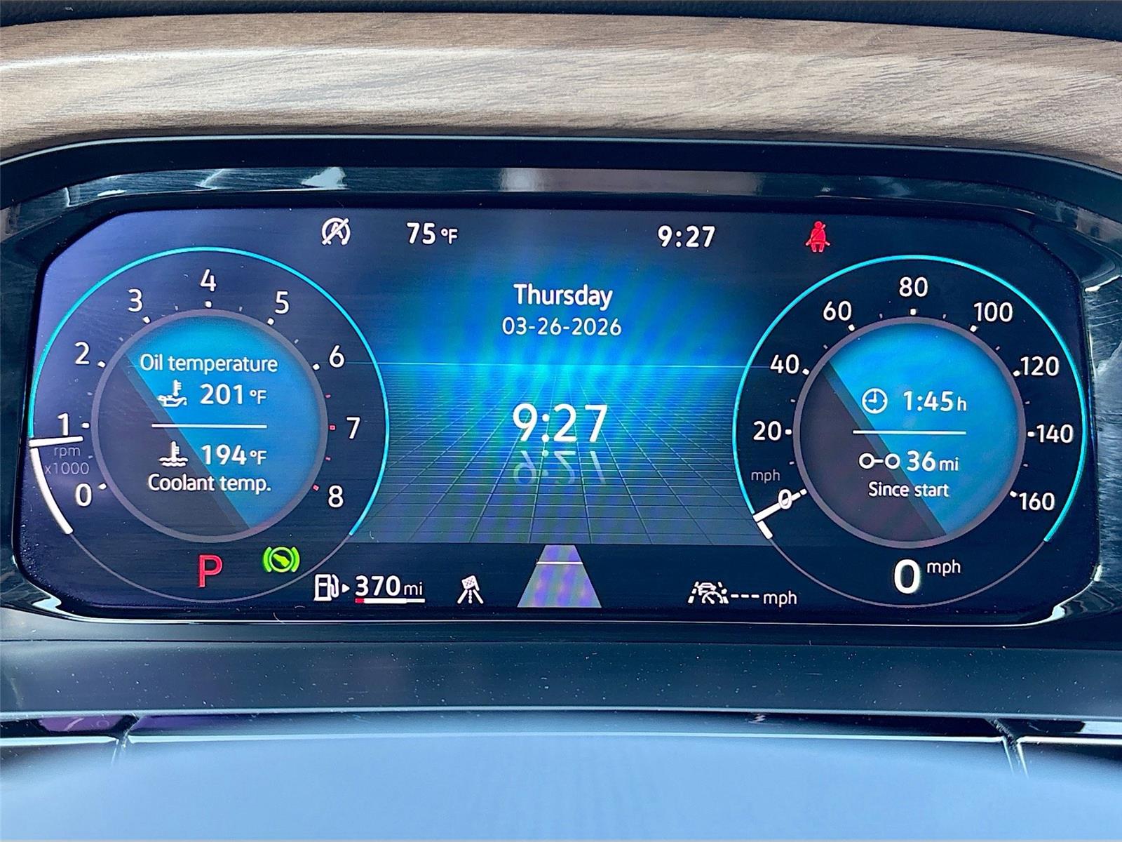 2025 Volkswagen Atlas 2.0T SE w/Technology