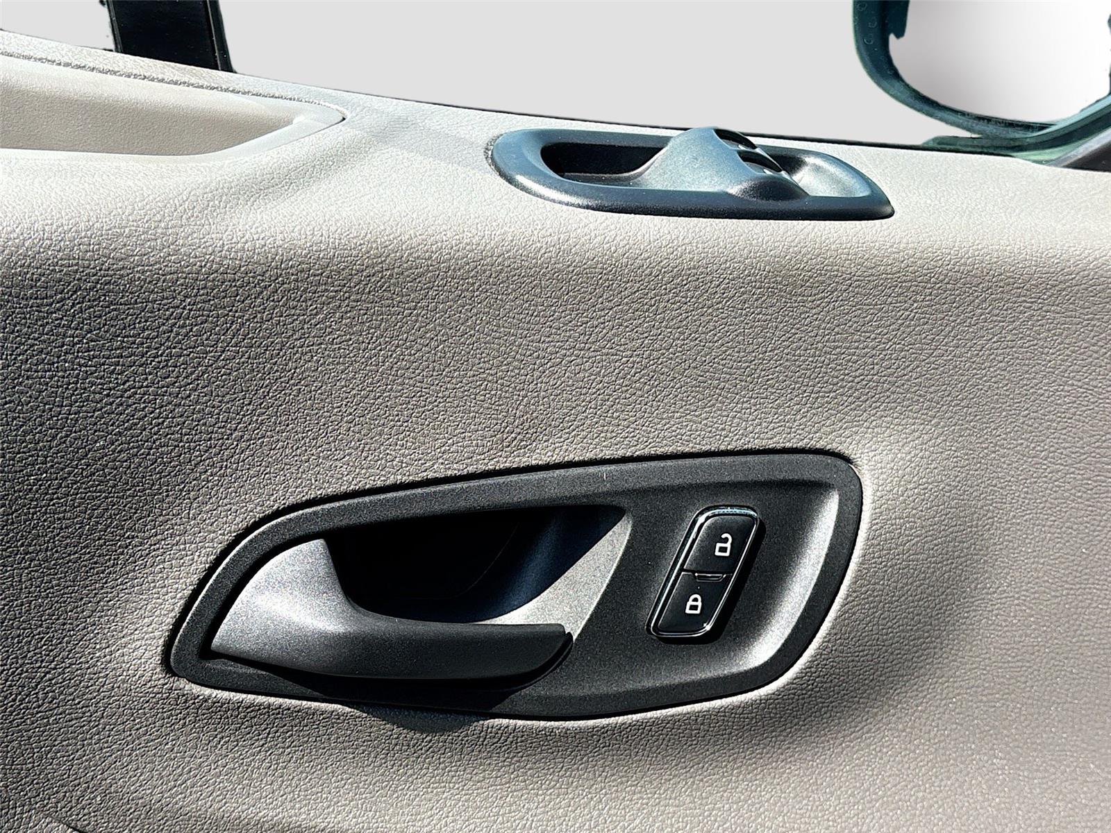 2024 Ford Transit Passenger Wagon XLT