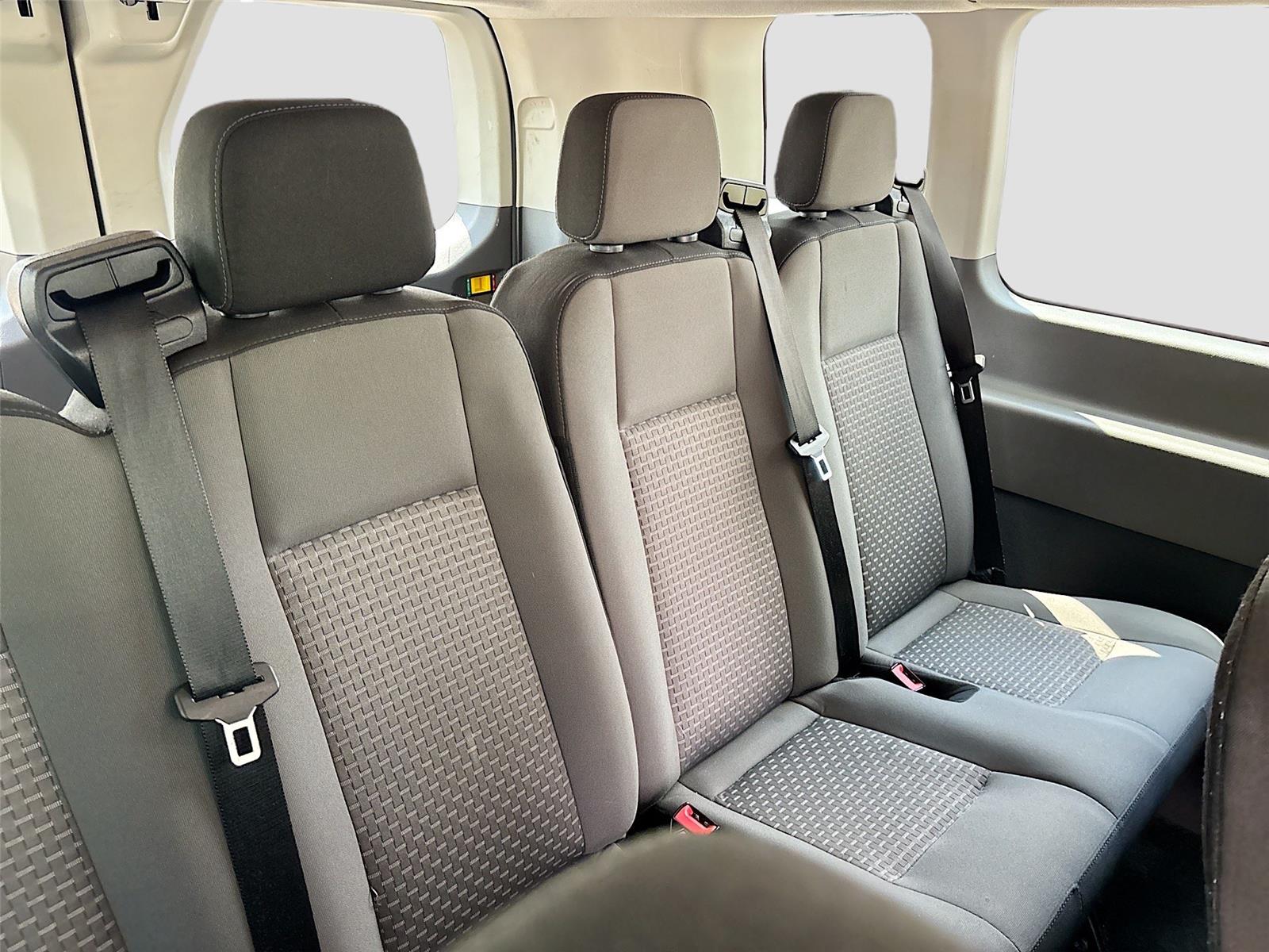 2024 Ford Transit Passenger Wagon XLT