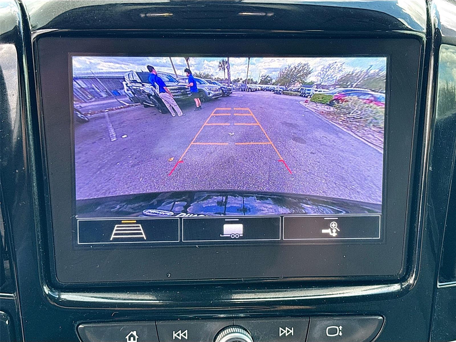 2020 Chevrolet Traverse LT Cloth