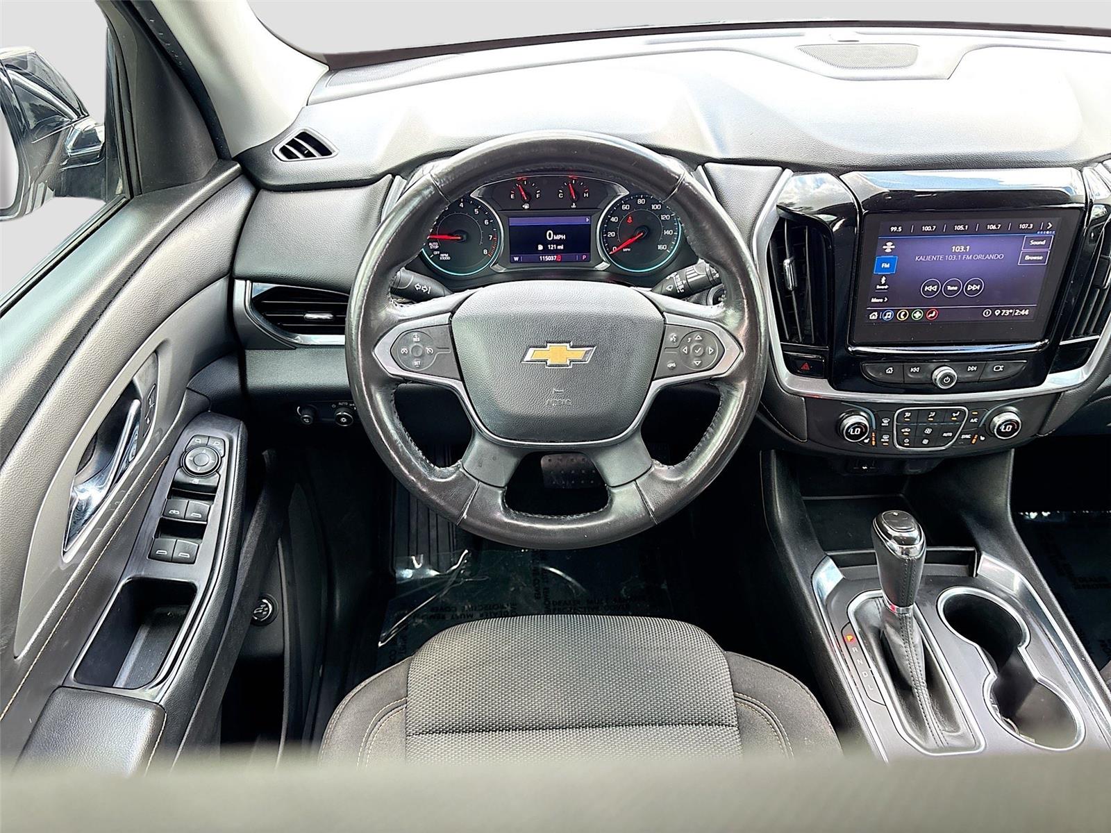 2020 Chevrolet Traverse LT Cloth