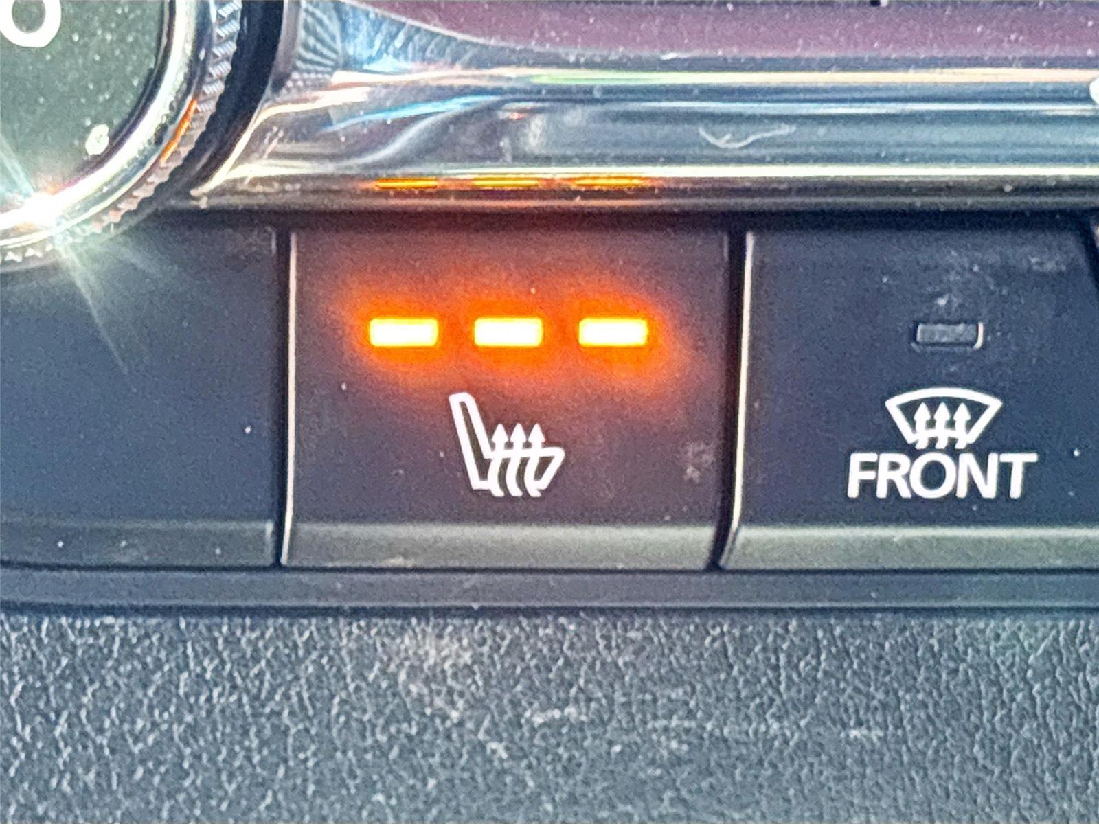 2019 Mazda Mazda3 Hatchback w/Premium Pkg