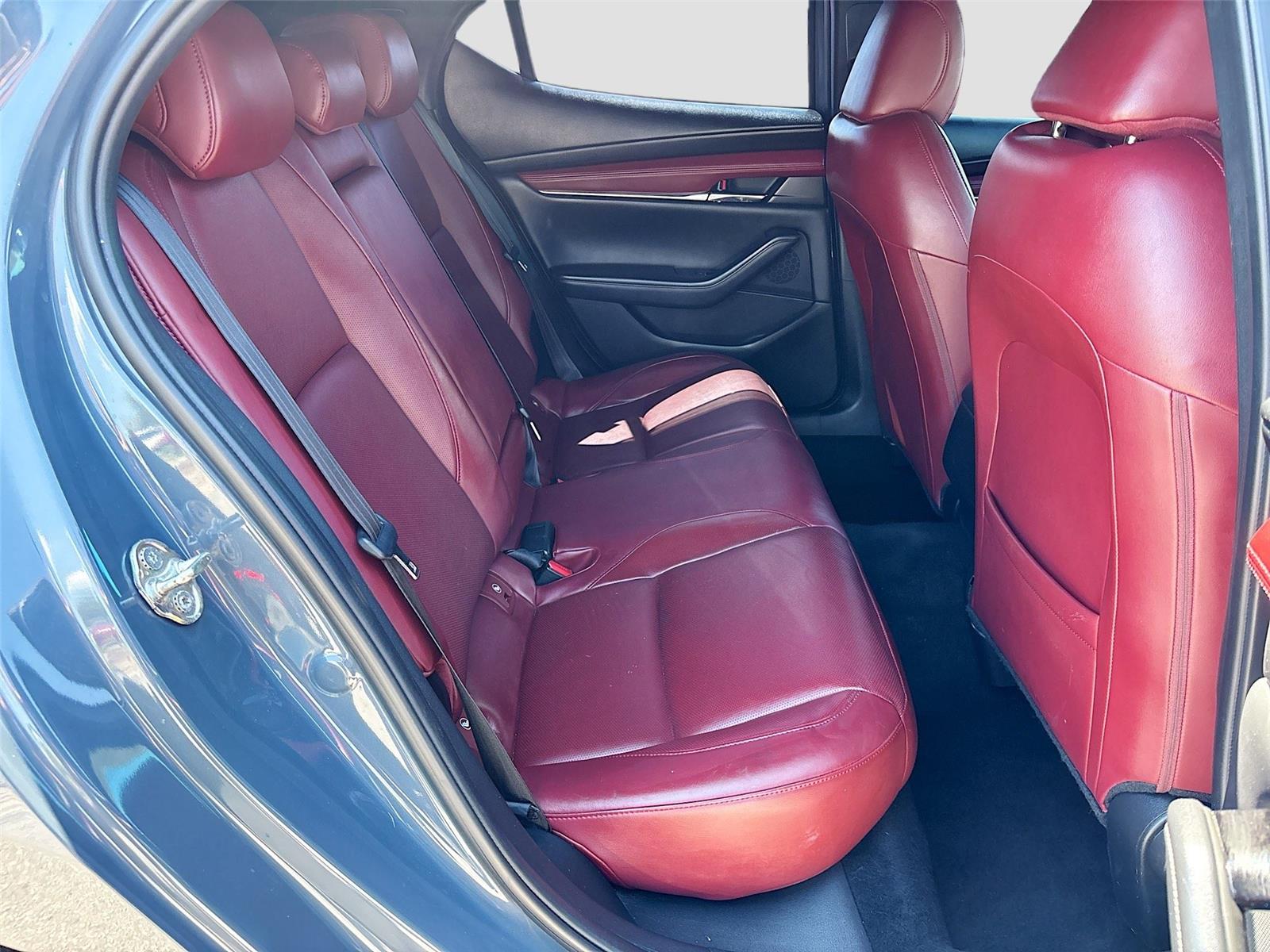 2019 Mazda Mazda3 Hatchback w/Premium Pkg