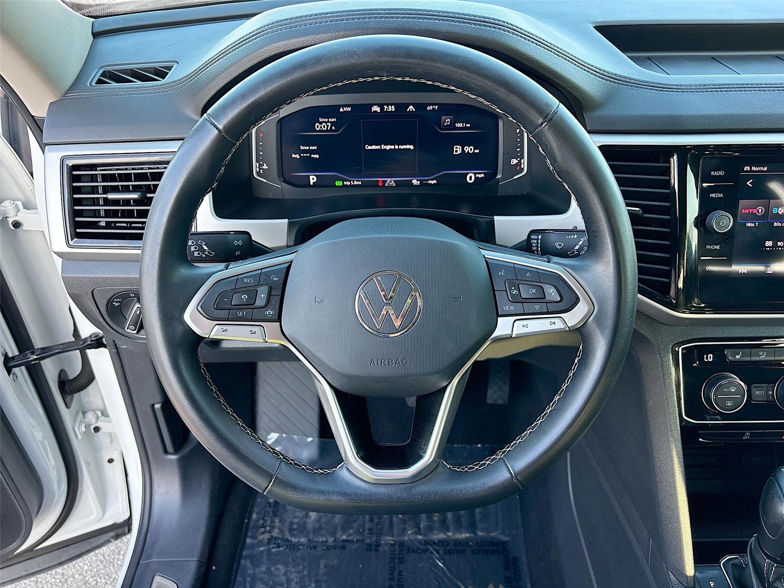 2022 Volkswagen Atlas 3.6L V6 SE w/Technology