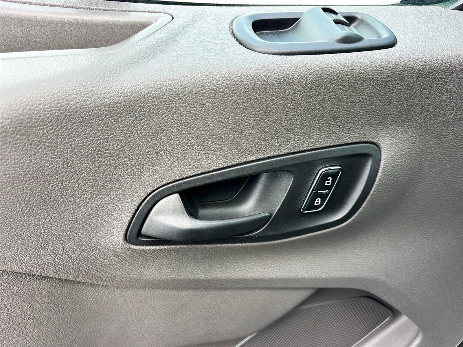 2024 Ford Transit Passenger Wagon XLT