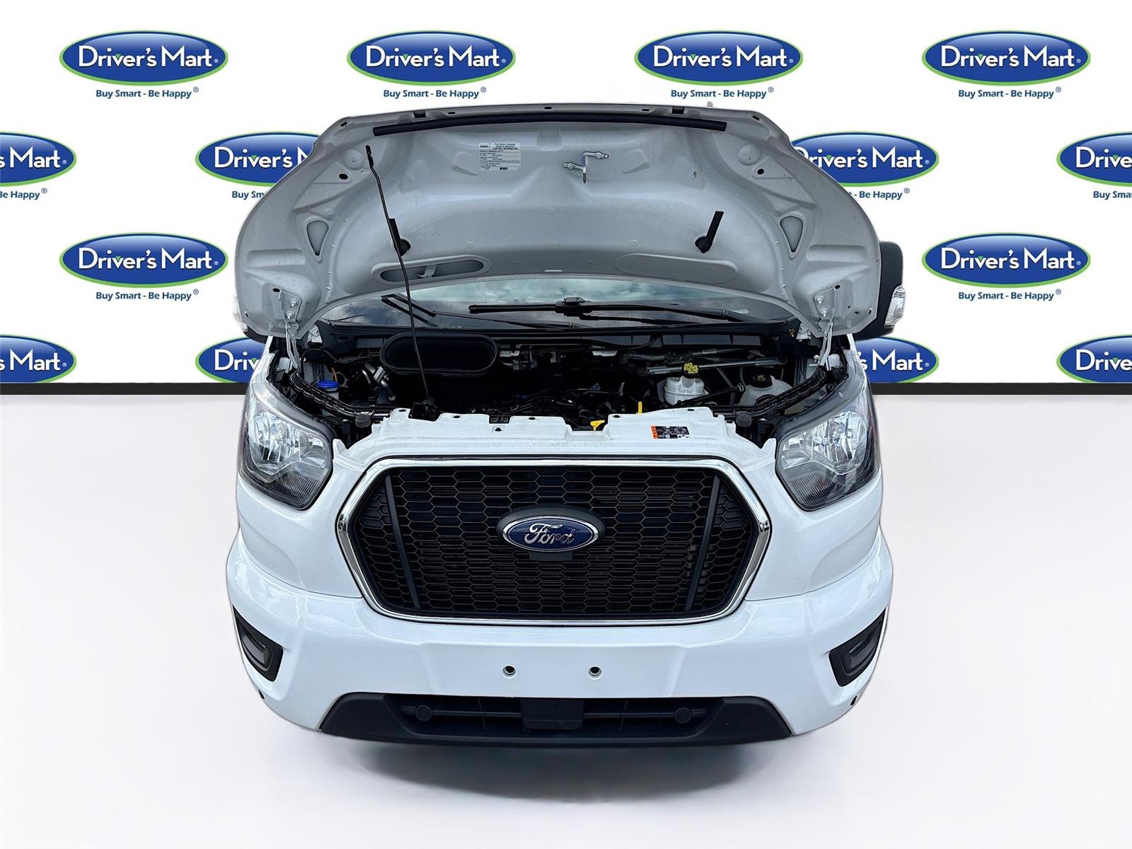 2024 Ford Transit Passenger Wagon XLT