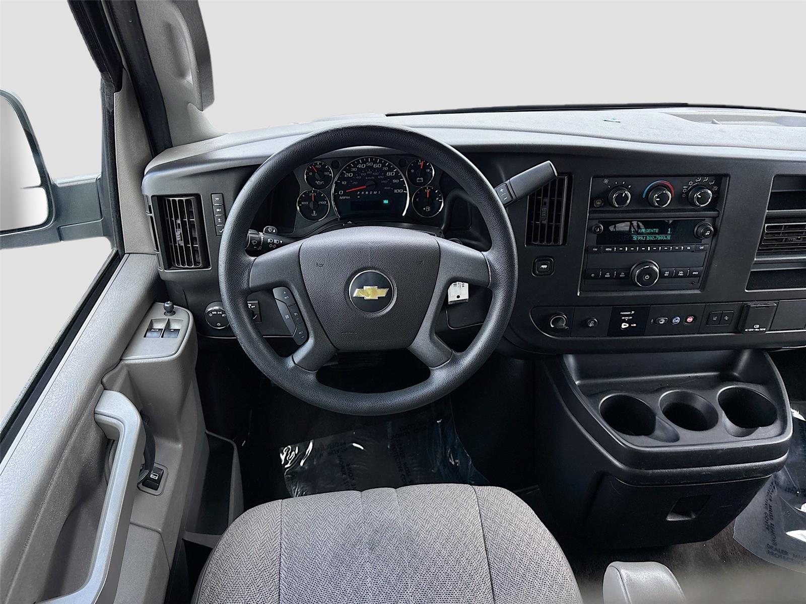 2020 Chevrolet Express Passenger LT