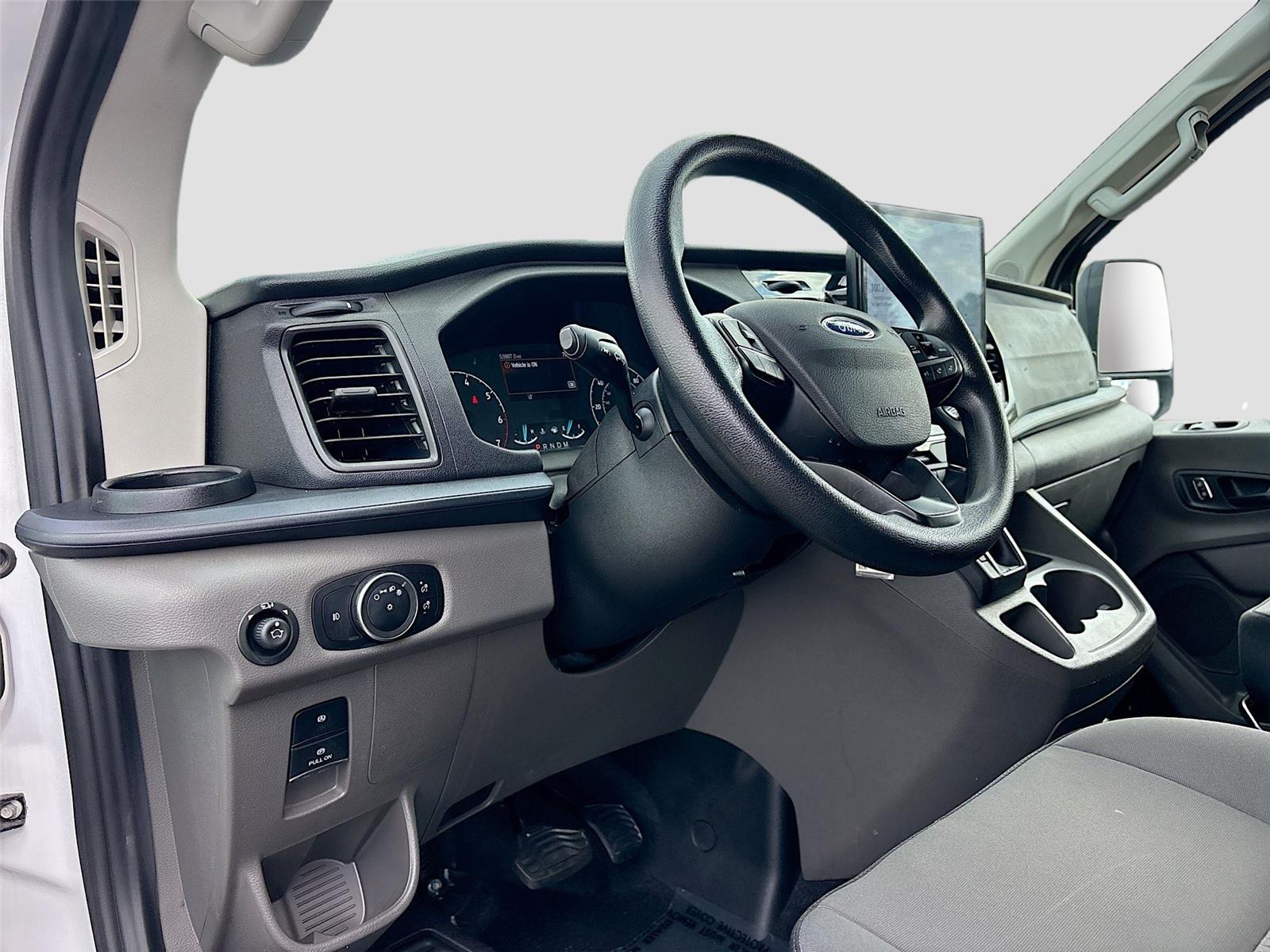 2024 Ford Transit Passenger Wagon XLT