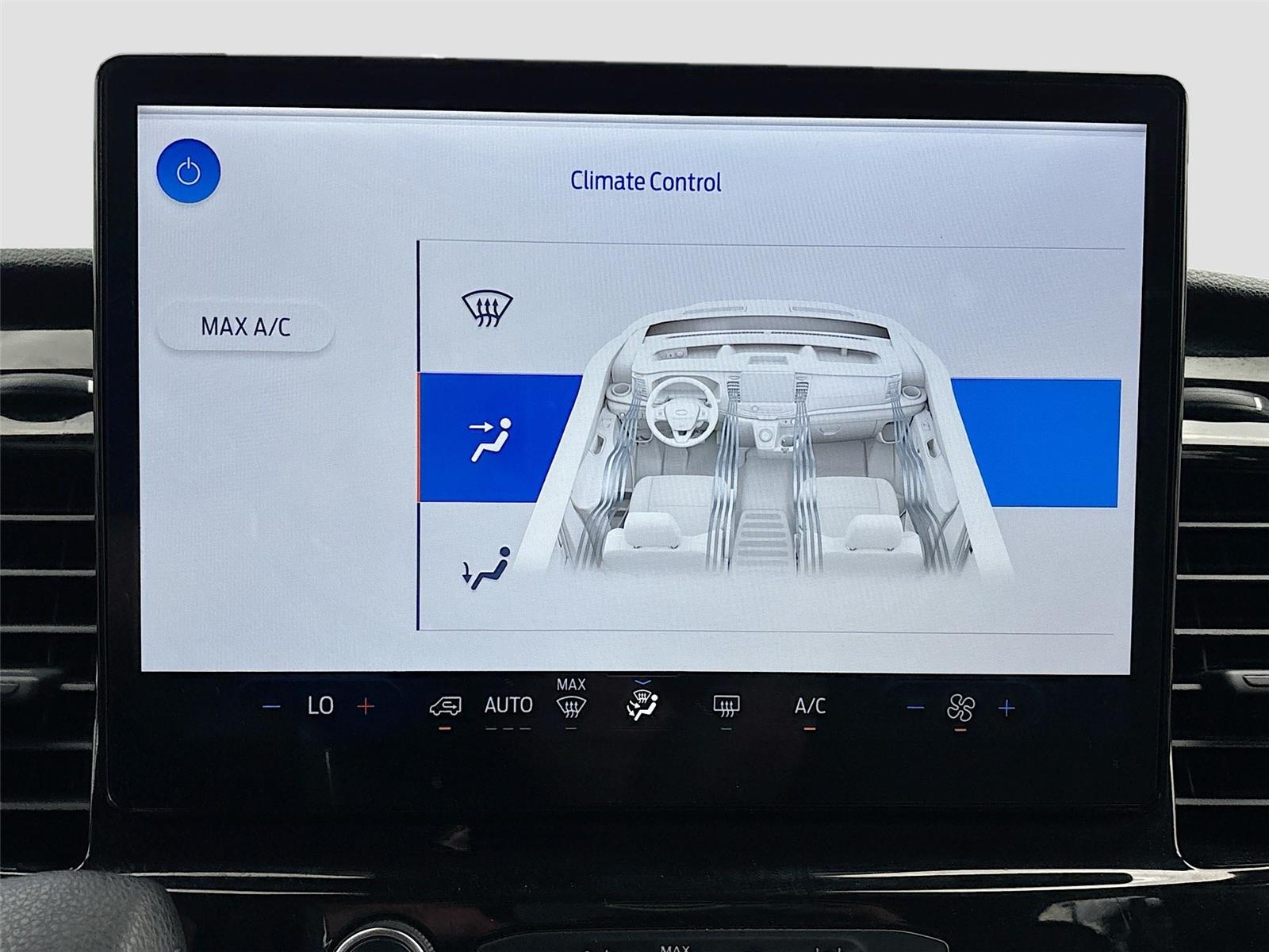 2024 Ford Transit Passenger Wagon XLT