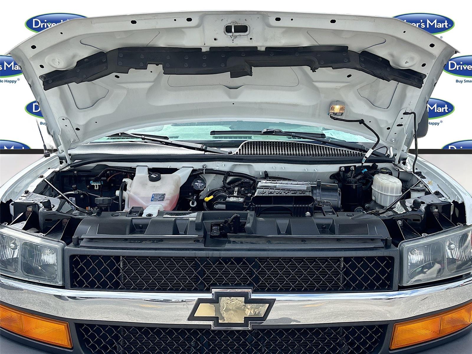 2020 Chevrolet Express Passenger LT