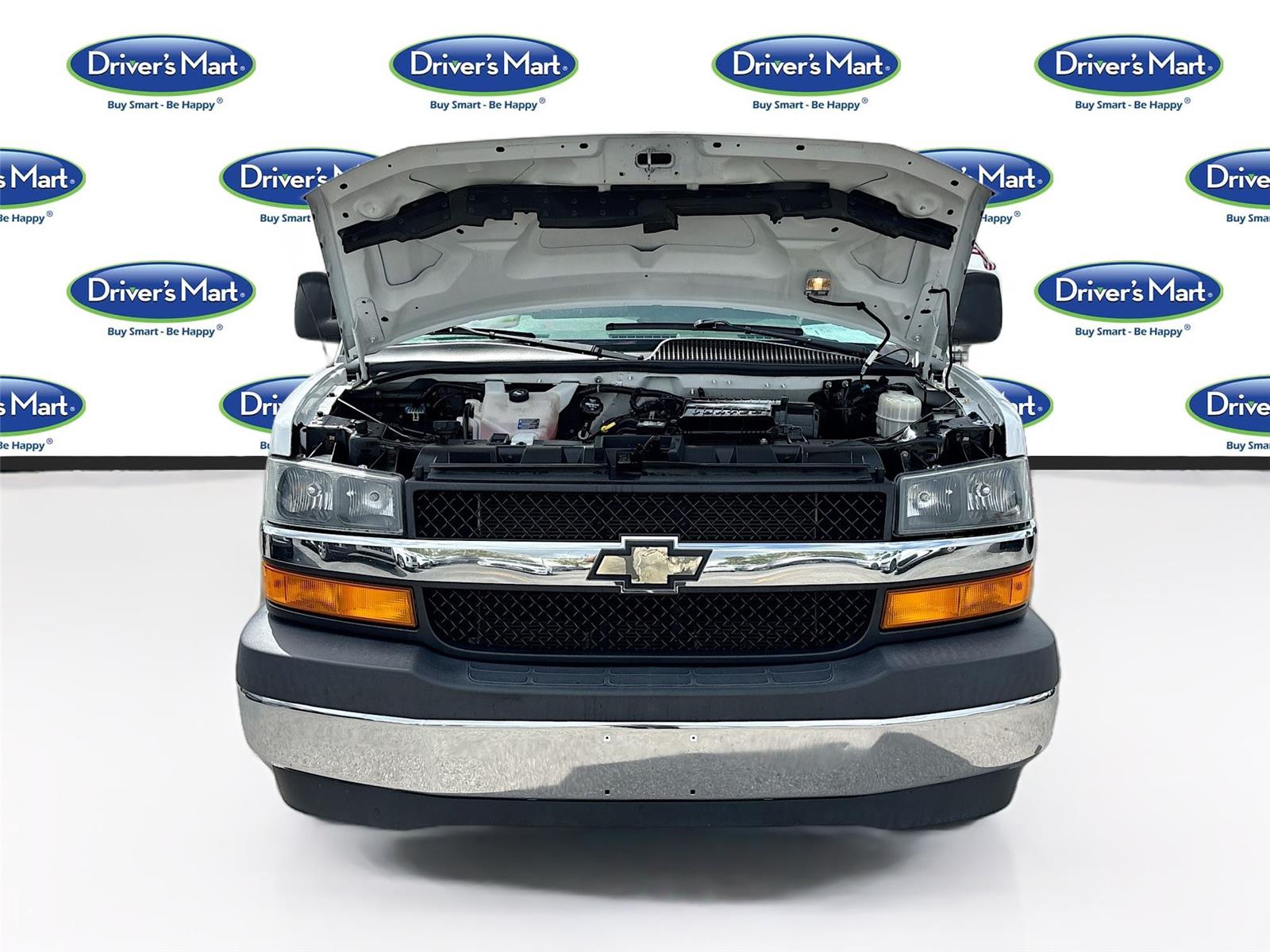 2020 Chevrolet Express Passenger LT