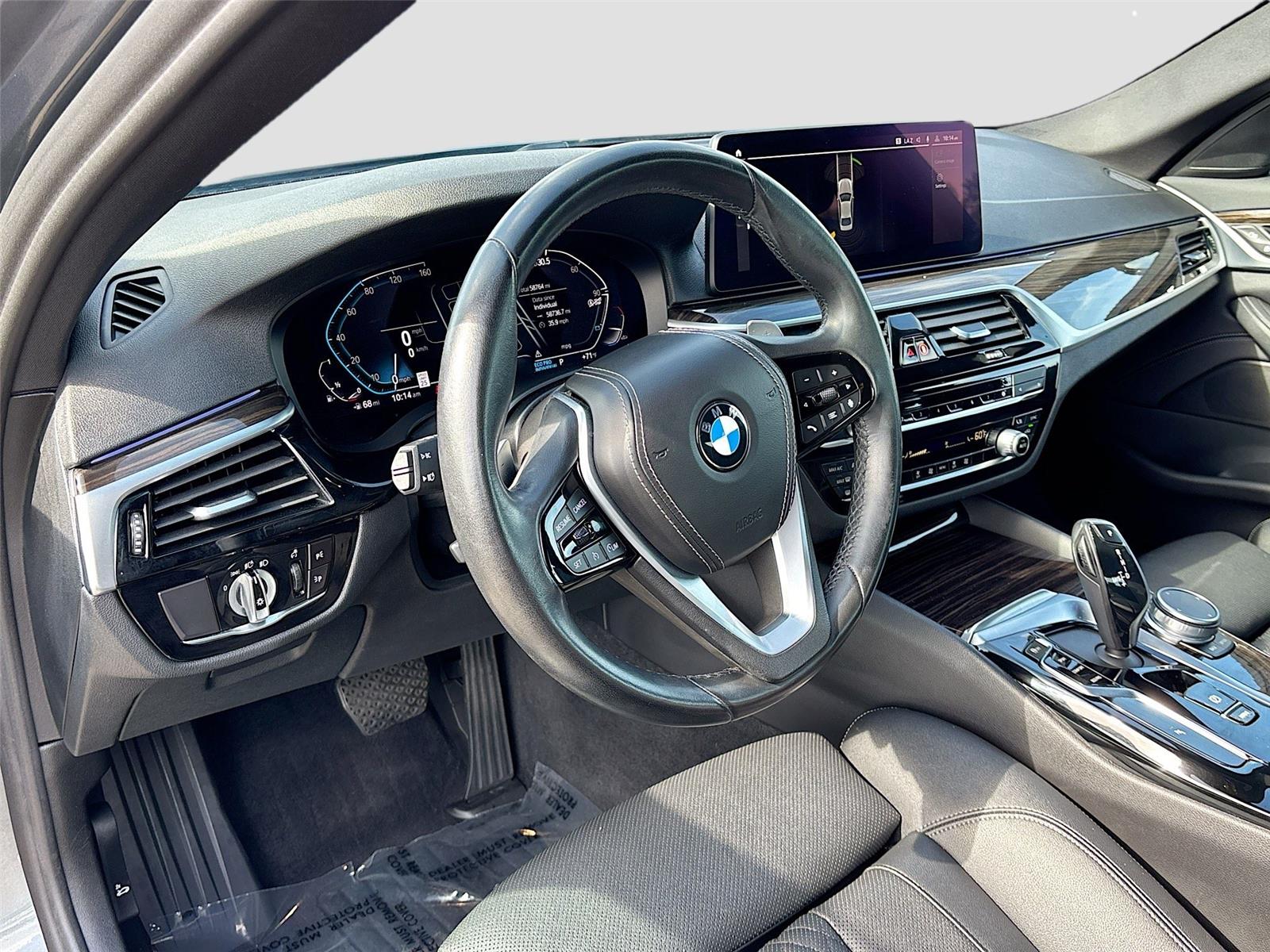 2022 BMW 5 Series 530i