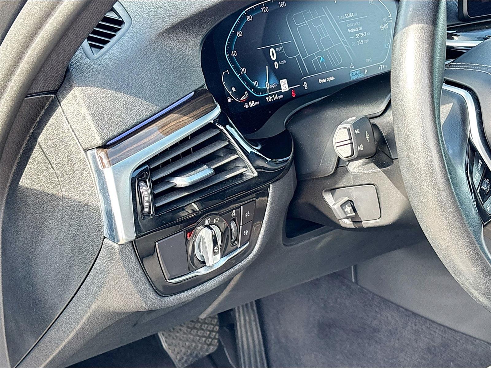 2022 BMW 5 Series 530i