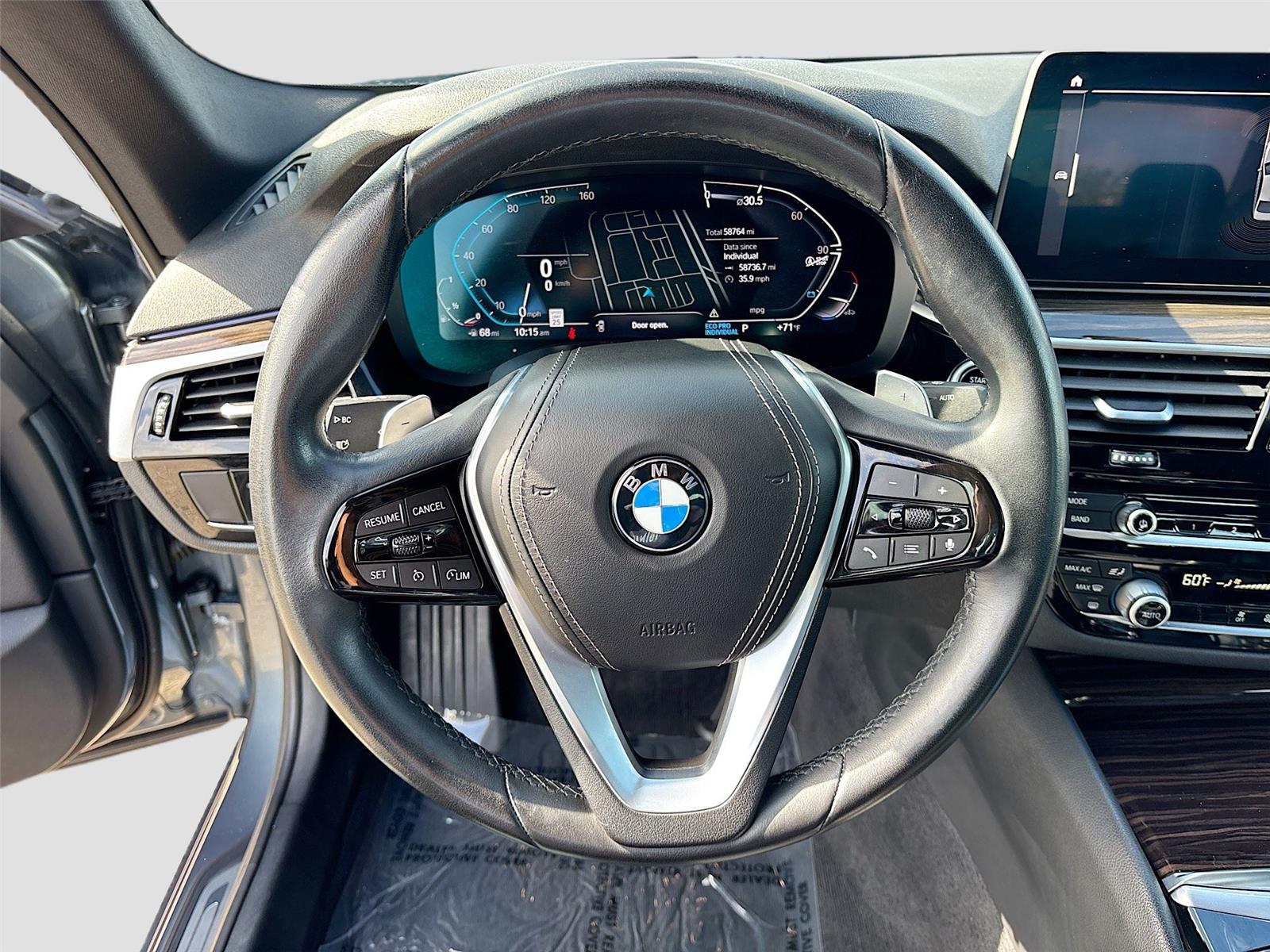 2022 BMW 5 Series 530i