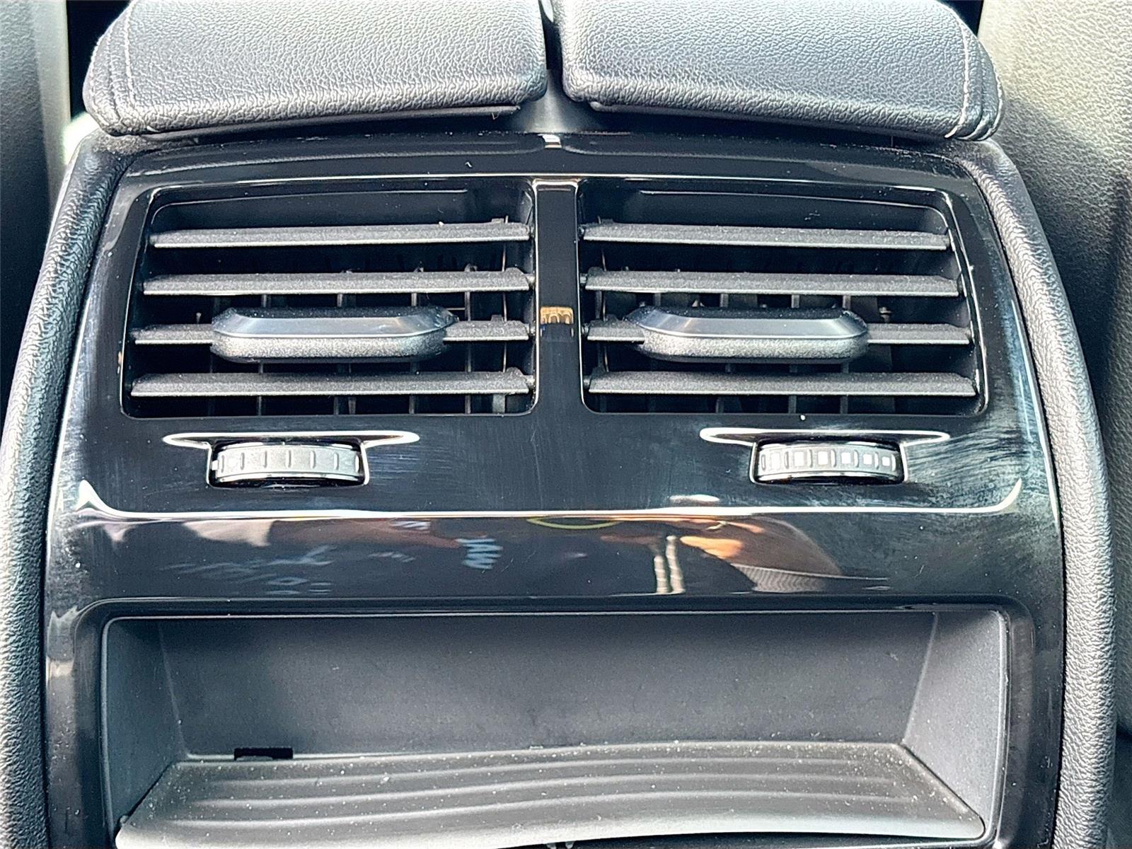 2022 BMW 5 Series 530i