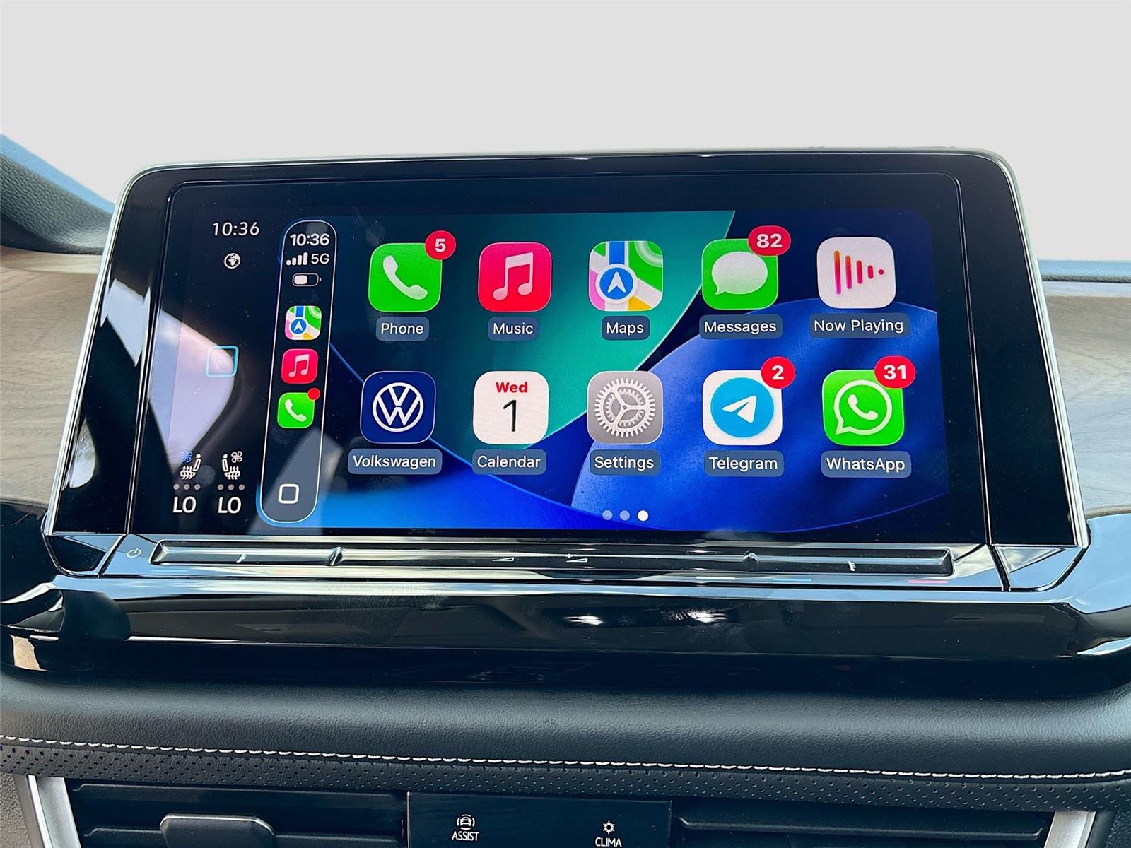 2025 Volkswagen Atlas 2.0T SE w/Technology