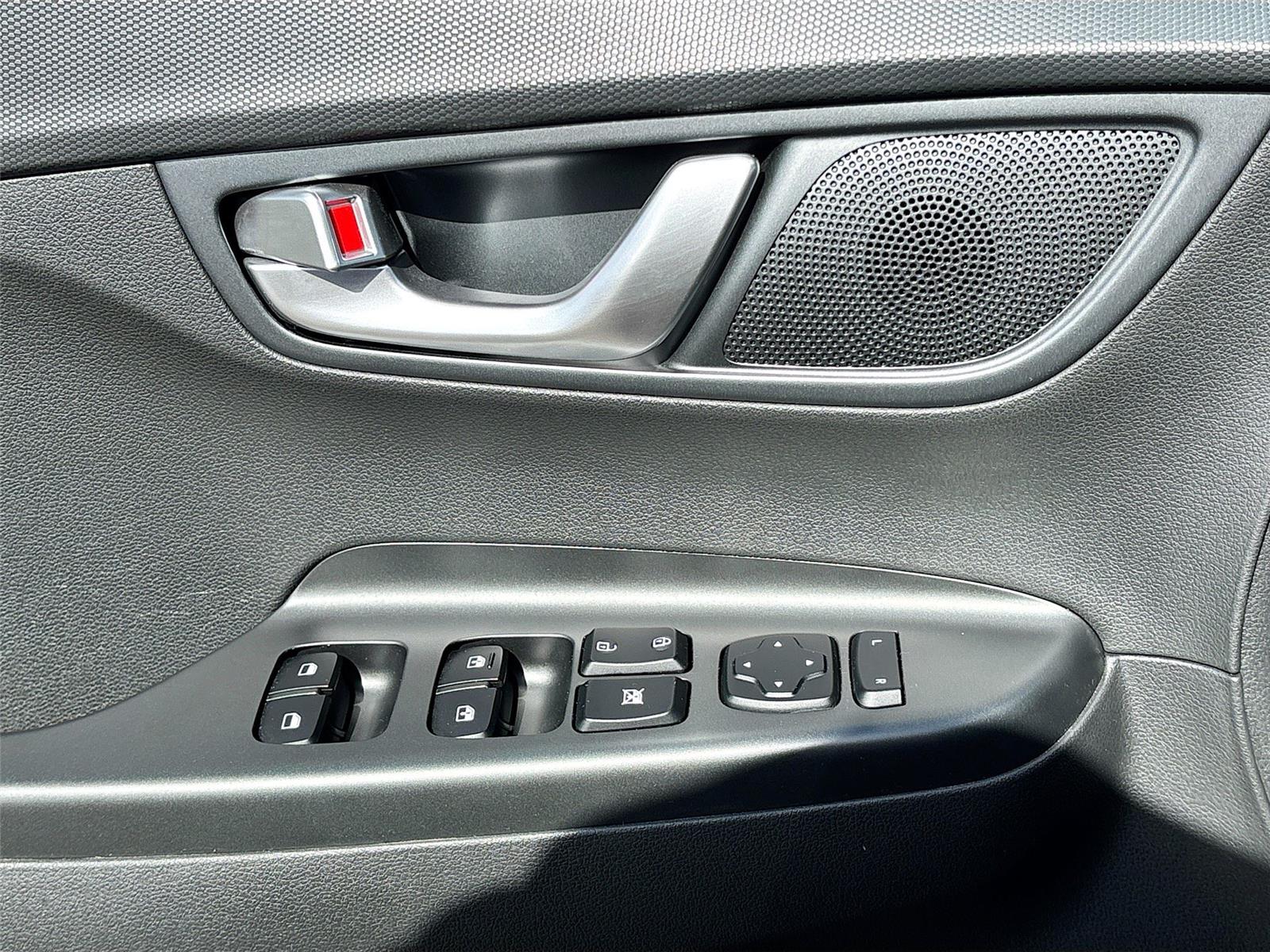 2023 Hyundai Kona Electric SE