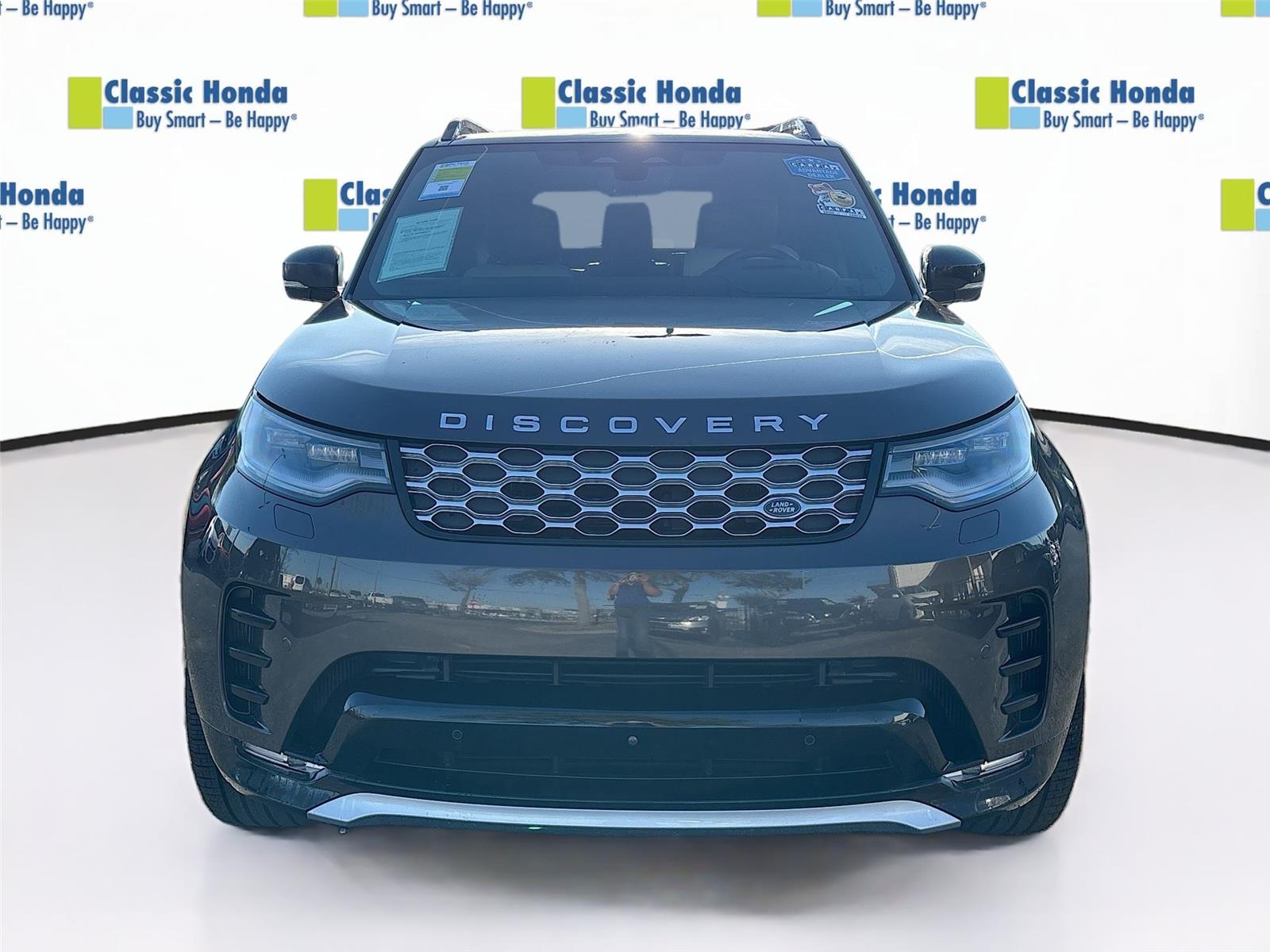 View vehicle photo 2