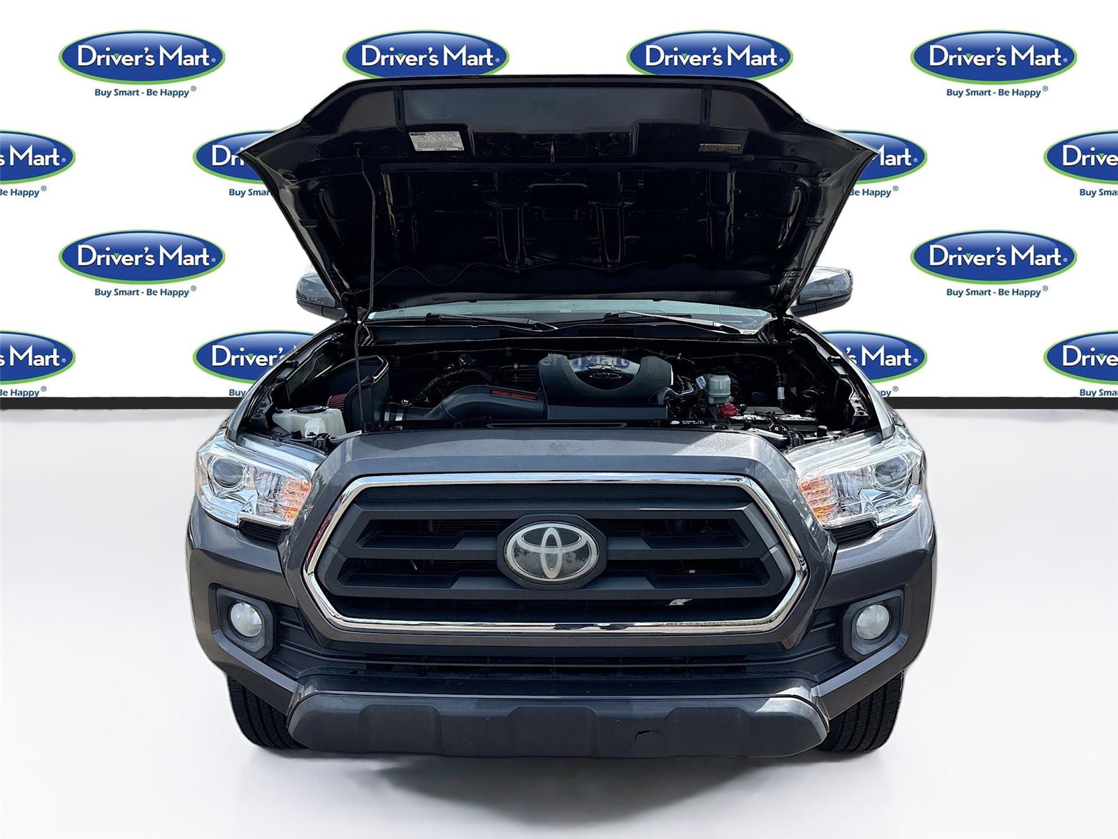 2019 TOYOTA Tacoma SR5 V6