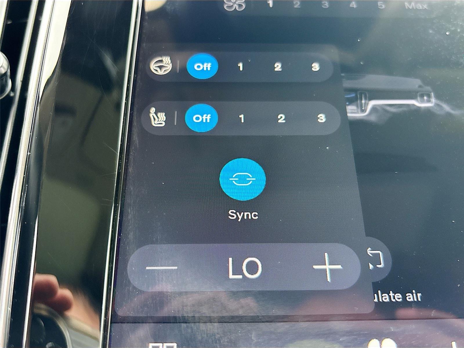 2025 Volvo V60 Cross Country Plus