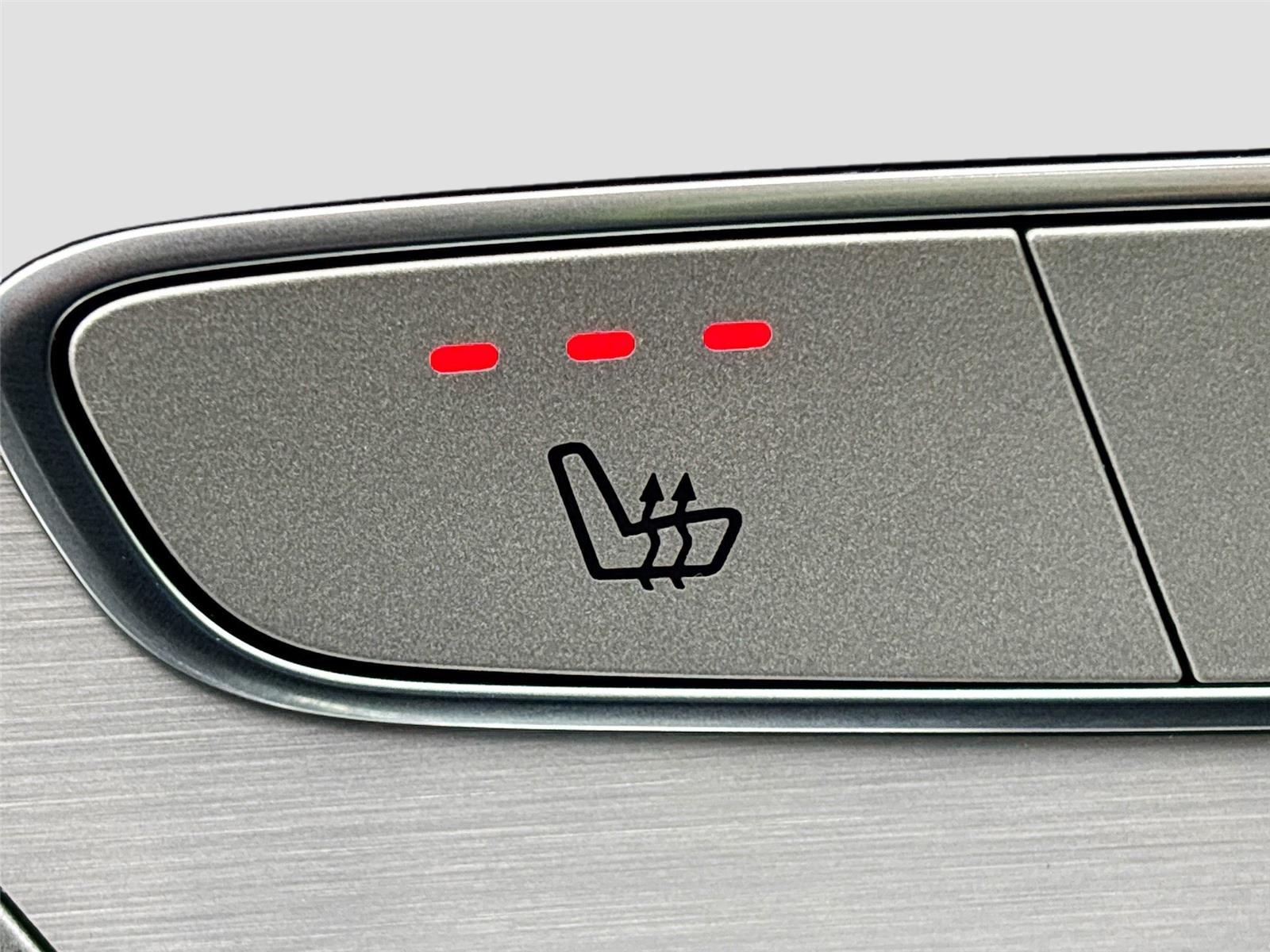 2019 MERCEDES-BEN C300 4 MATIC