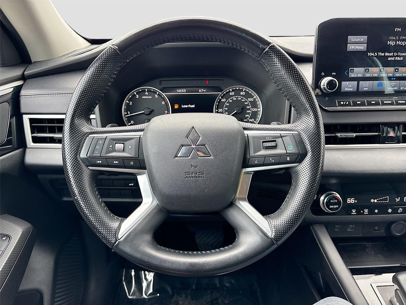 2022 Mitsubishi Outlander SE