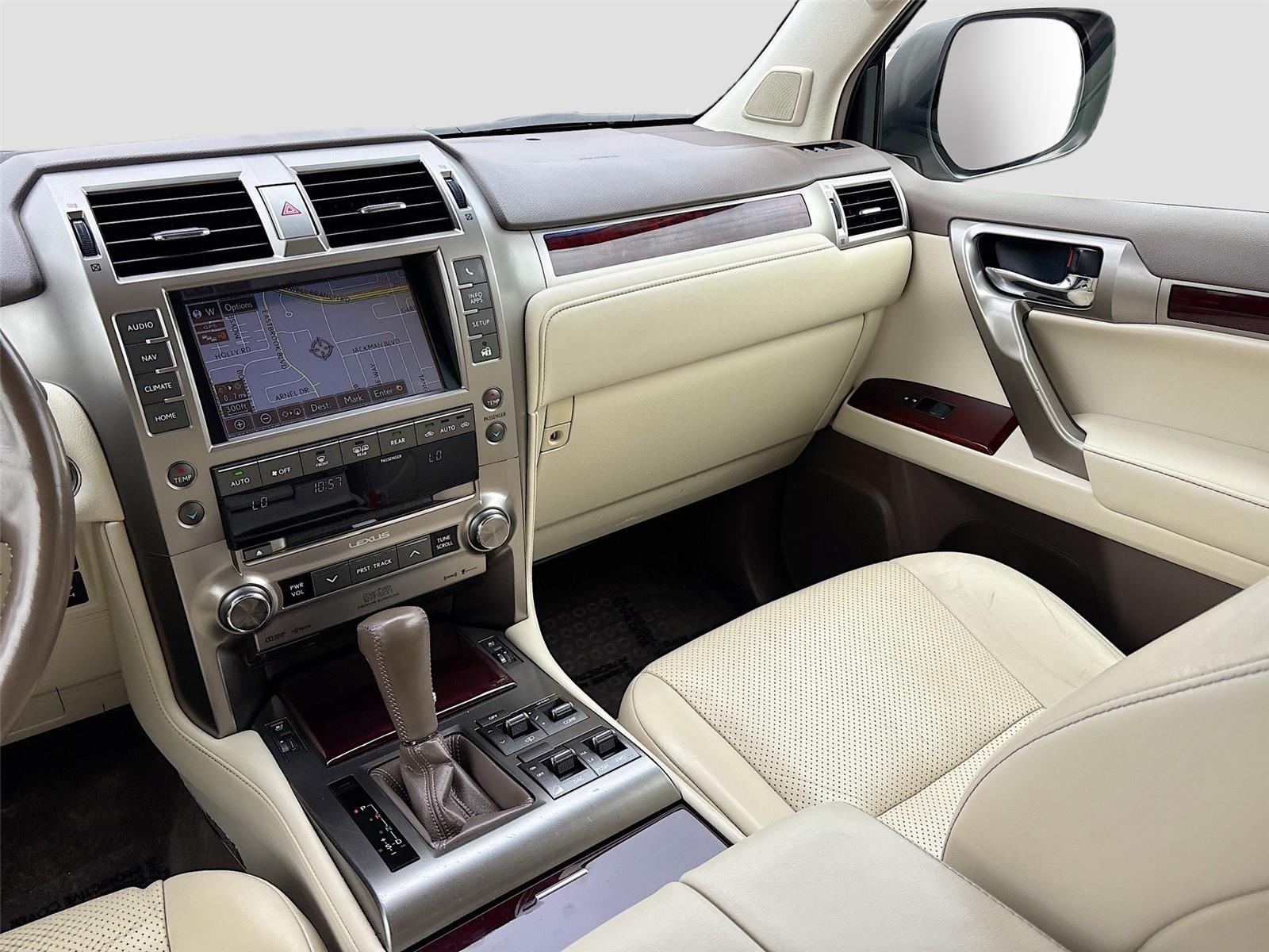 2016 Lexus GX 460 Luxury